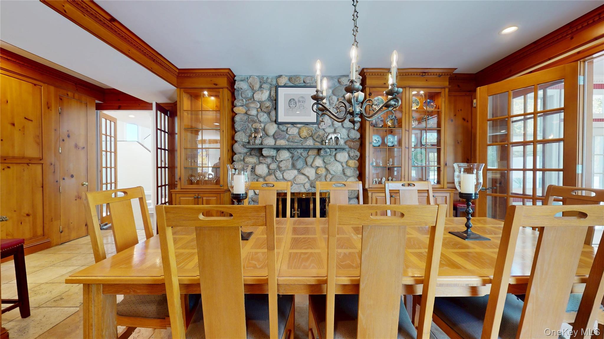 124 Montauk Highway, Westhampton, NY 11977