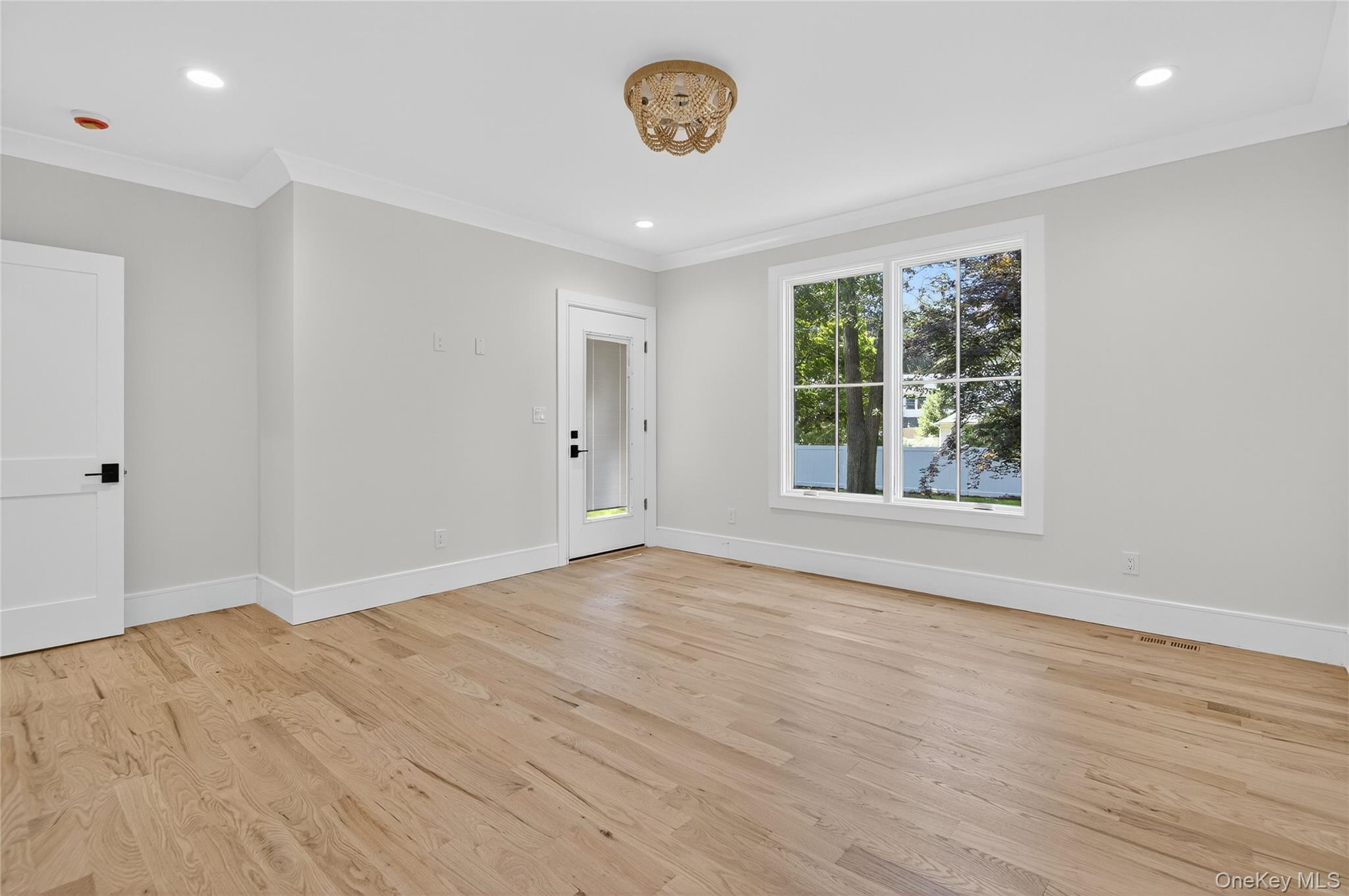 654 Caledonia Road, Dix Hills, NY 11746