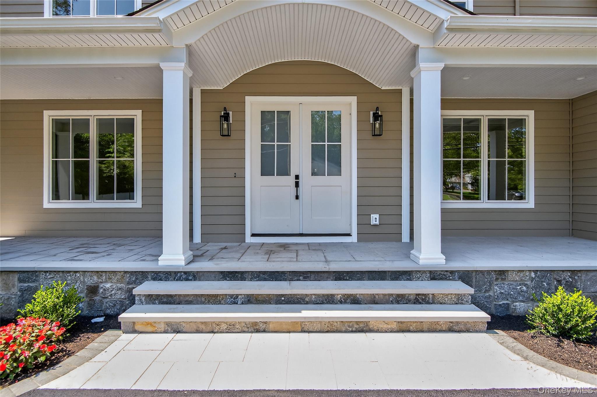 654 Caledonia Road, Dix Hills, NY 11746