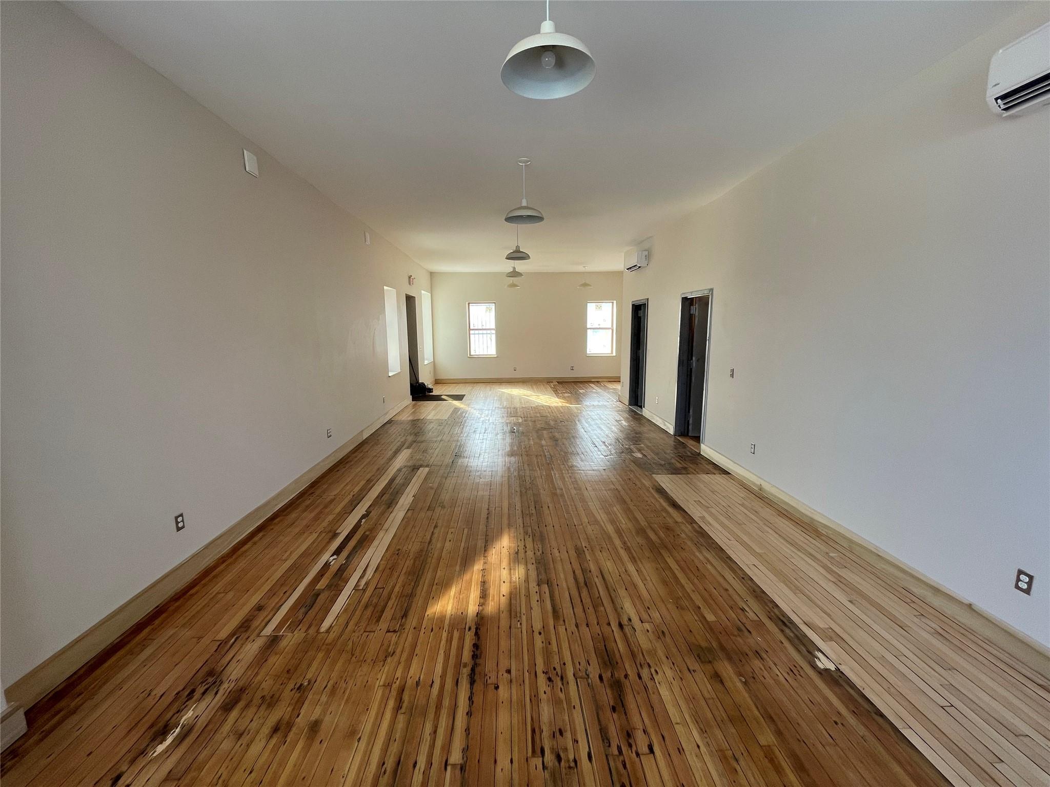 199 South Street # Storefront, Newburgh, NY 12550