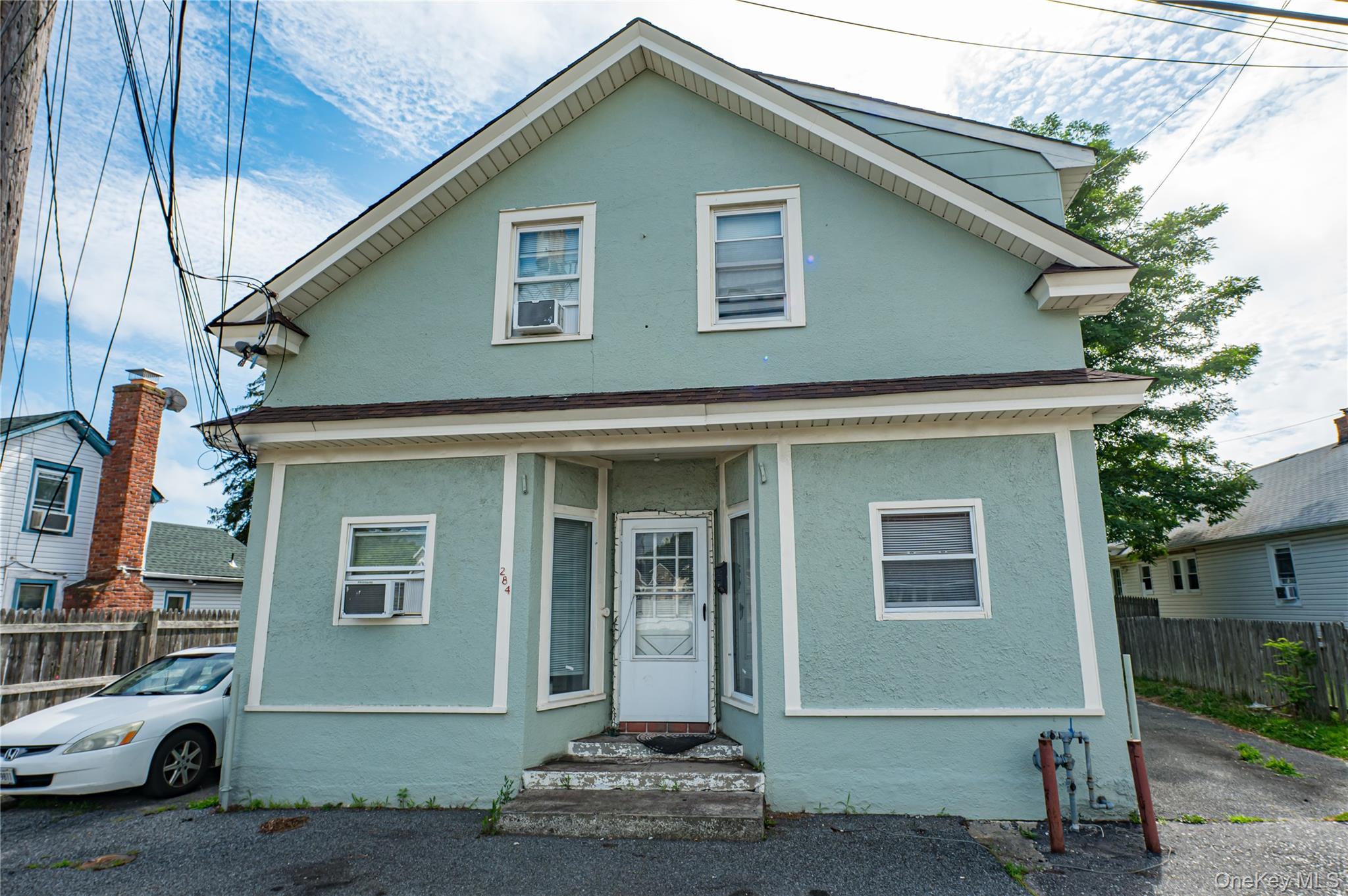 284 4th Avenue, Bay Shore, NY 11706