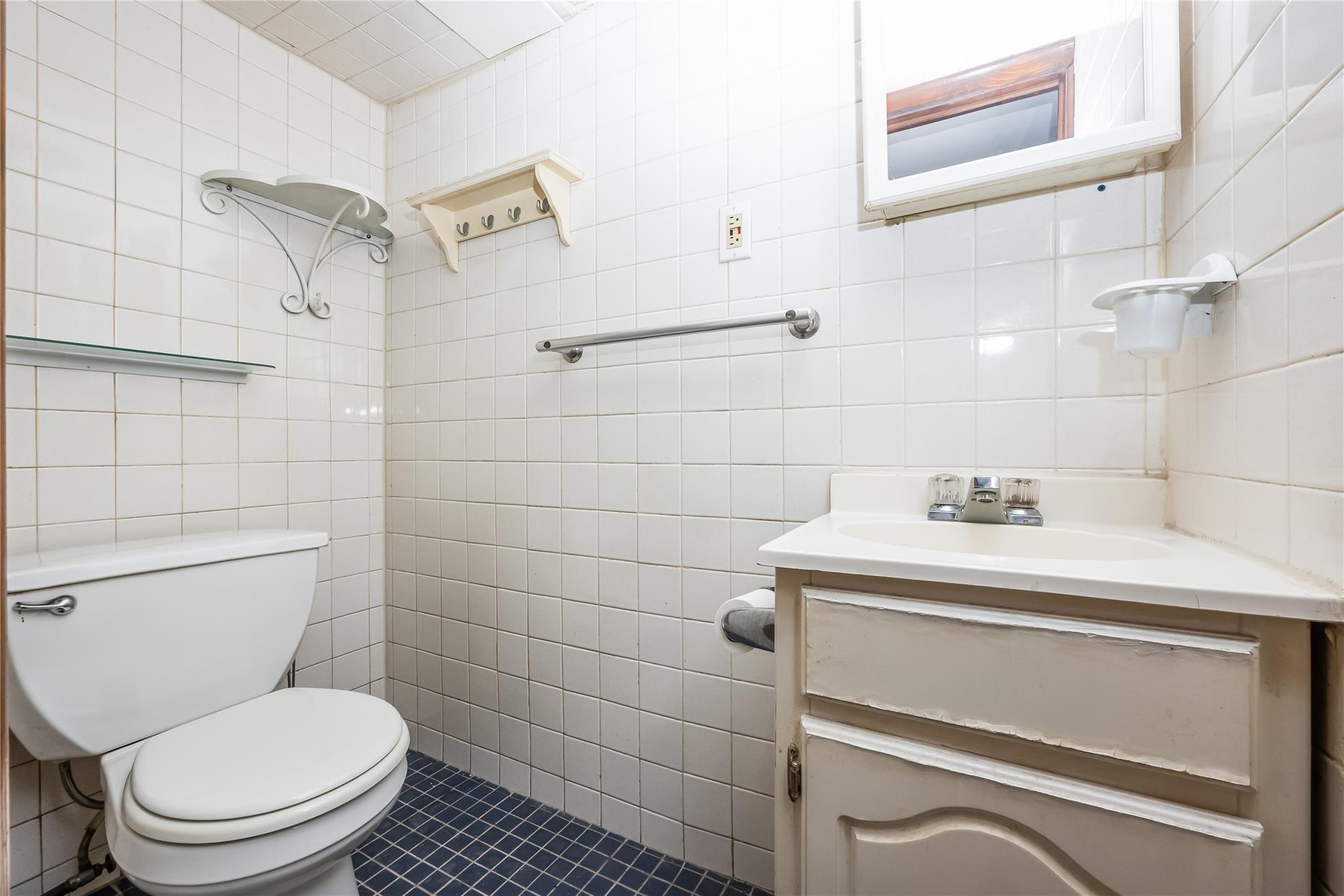 7408 15 Avenue, Brooklyn, NY 11228