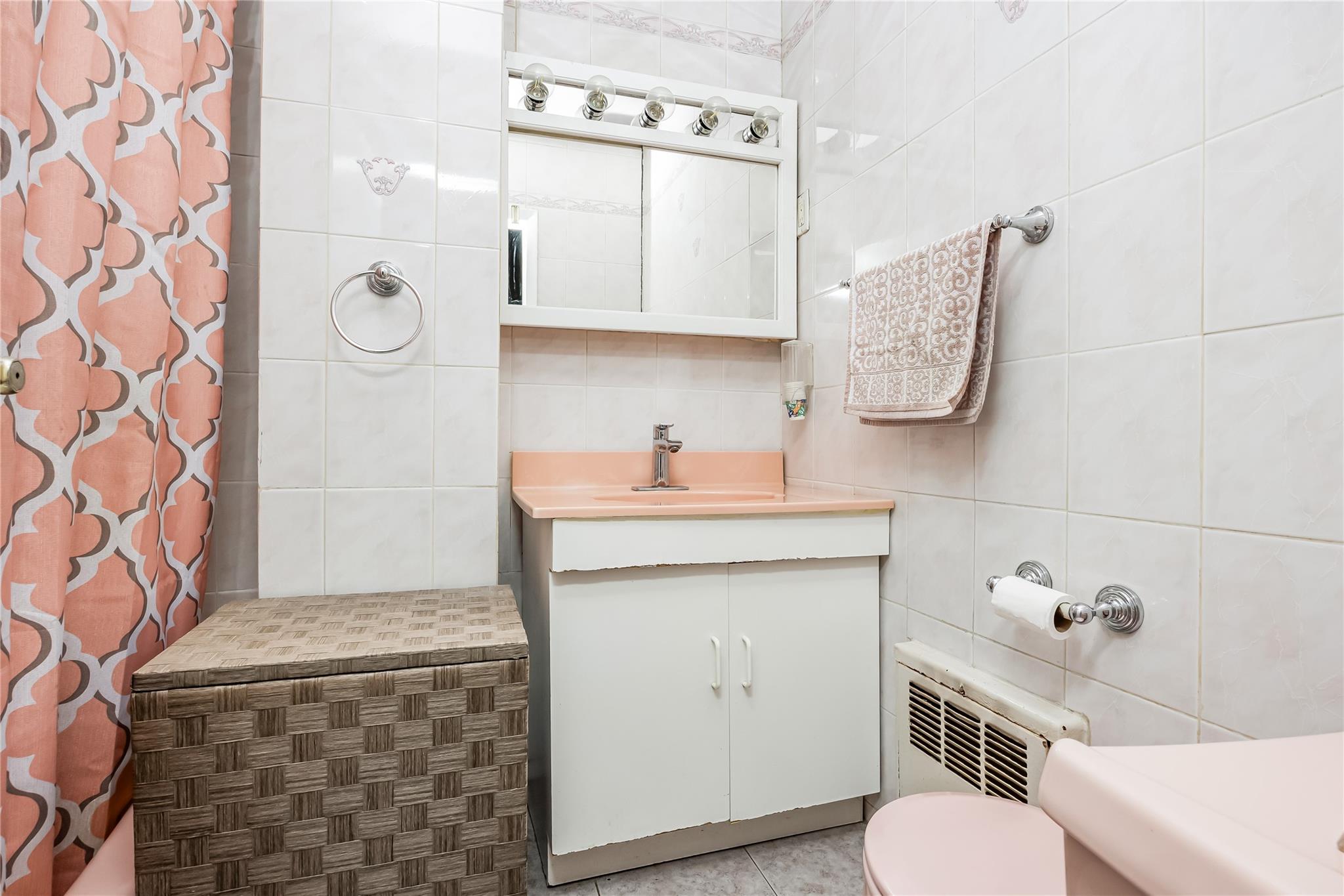 7408 15 Avenue, Brooklyn, NY 11228