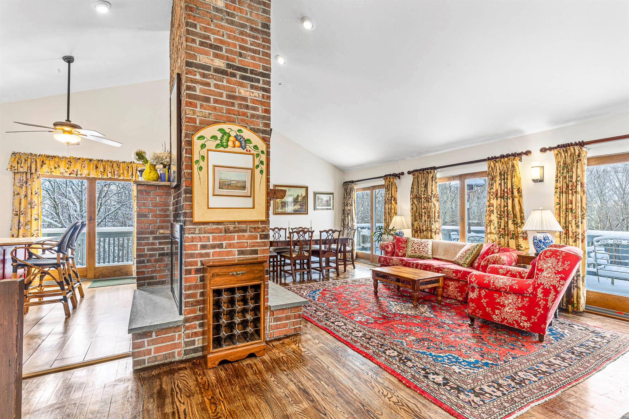 860 Hunns Lake, Stanfordville, NY 12581