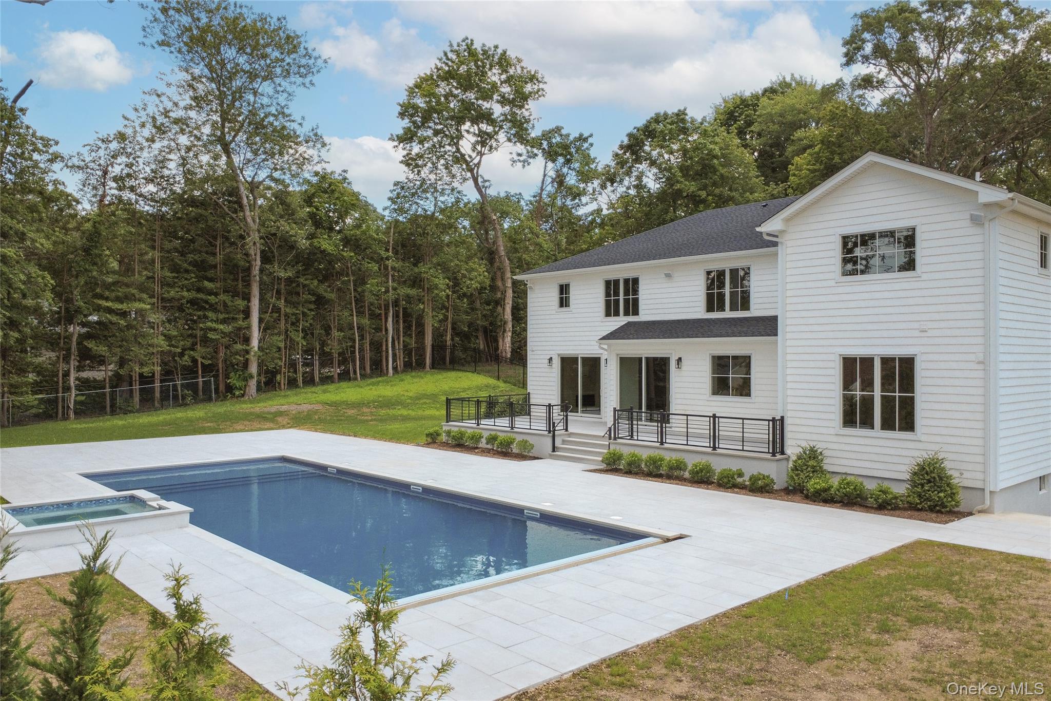 32A Pine Road, Syosset, NY 11791