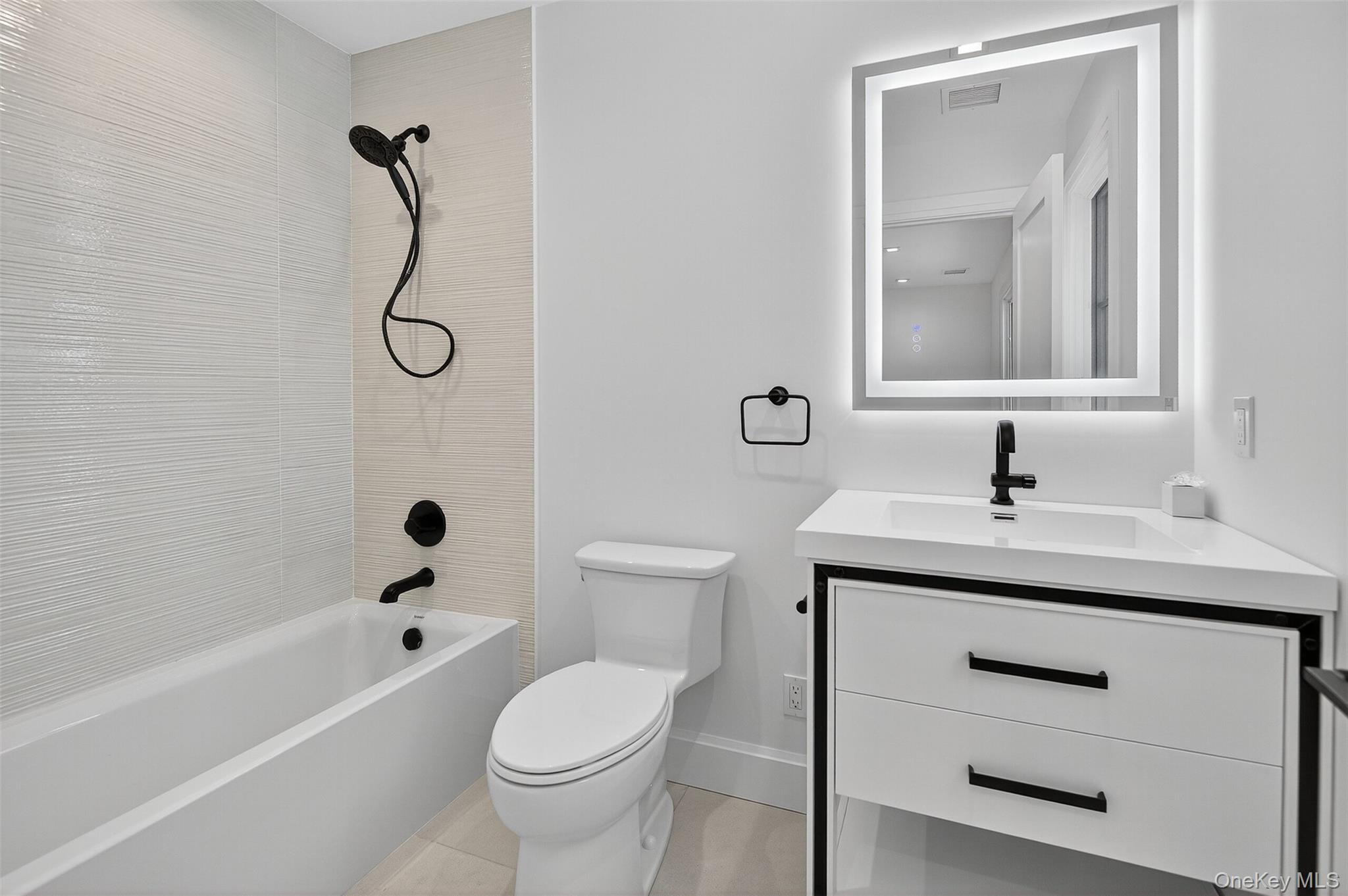 32A Pine Road, Syosset, NY 11791