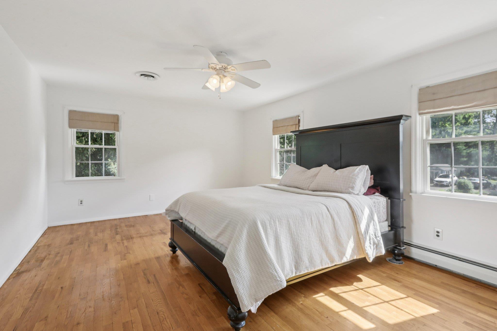 1 Martha Lane, Pearl River, NY 10965