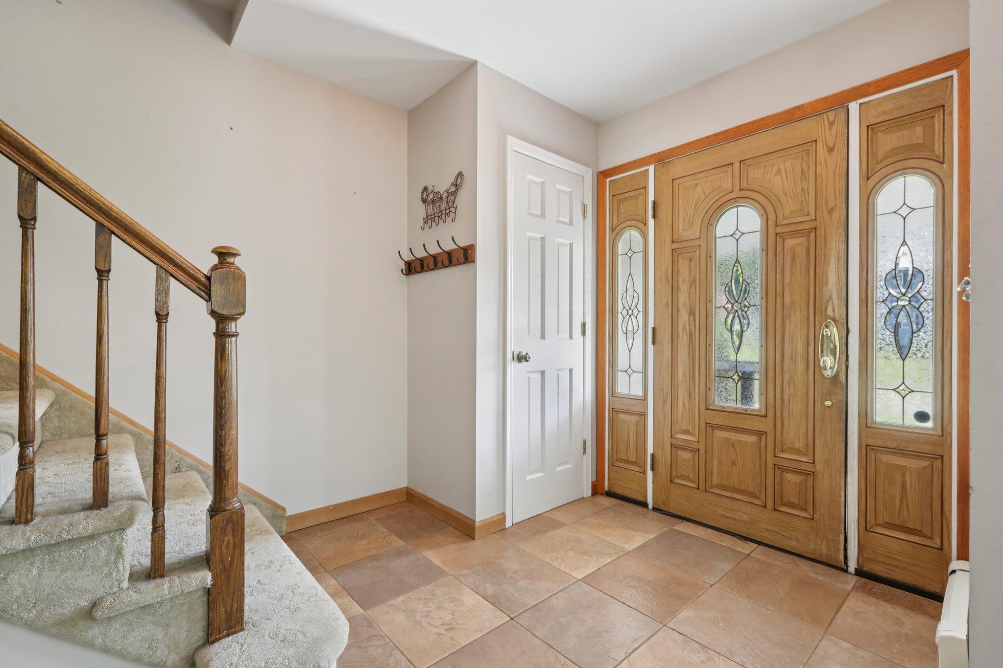 1 Martha Lane, Pearl River, NY 10965