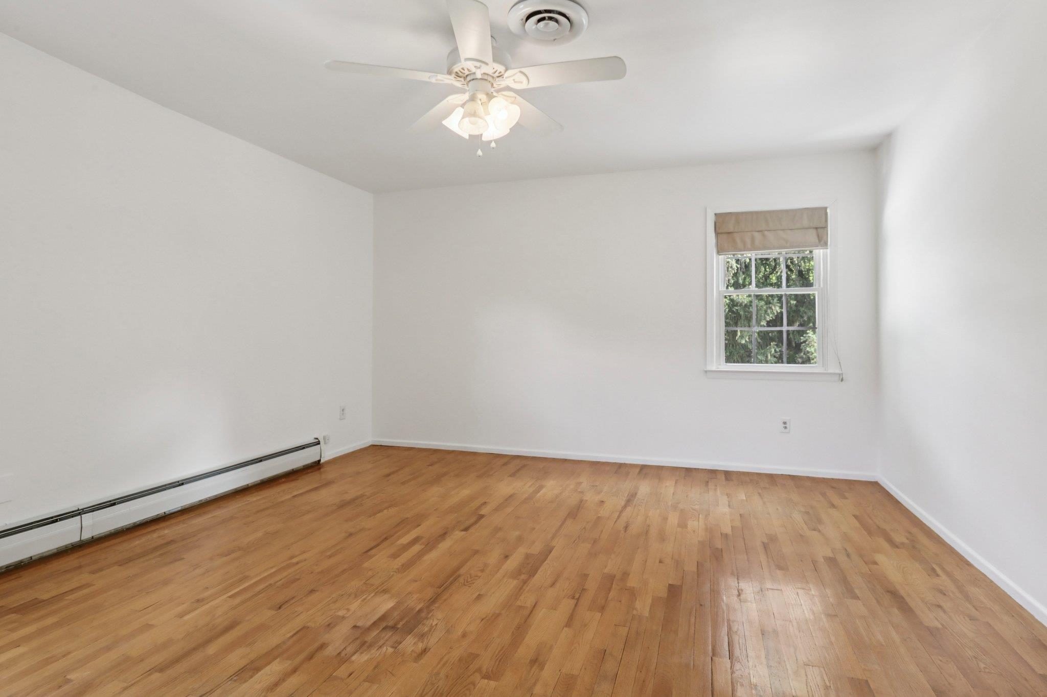 1 Martha Lane, Pearl River, NY 10965