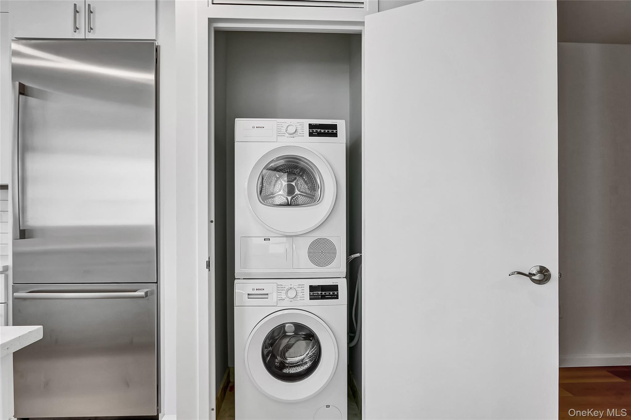 635 W 42nd Street # 7A, New York (Manhattan), NY 10036