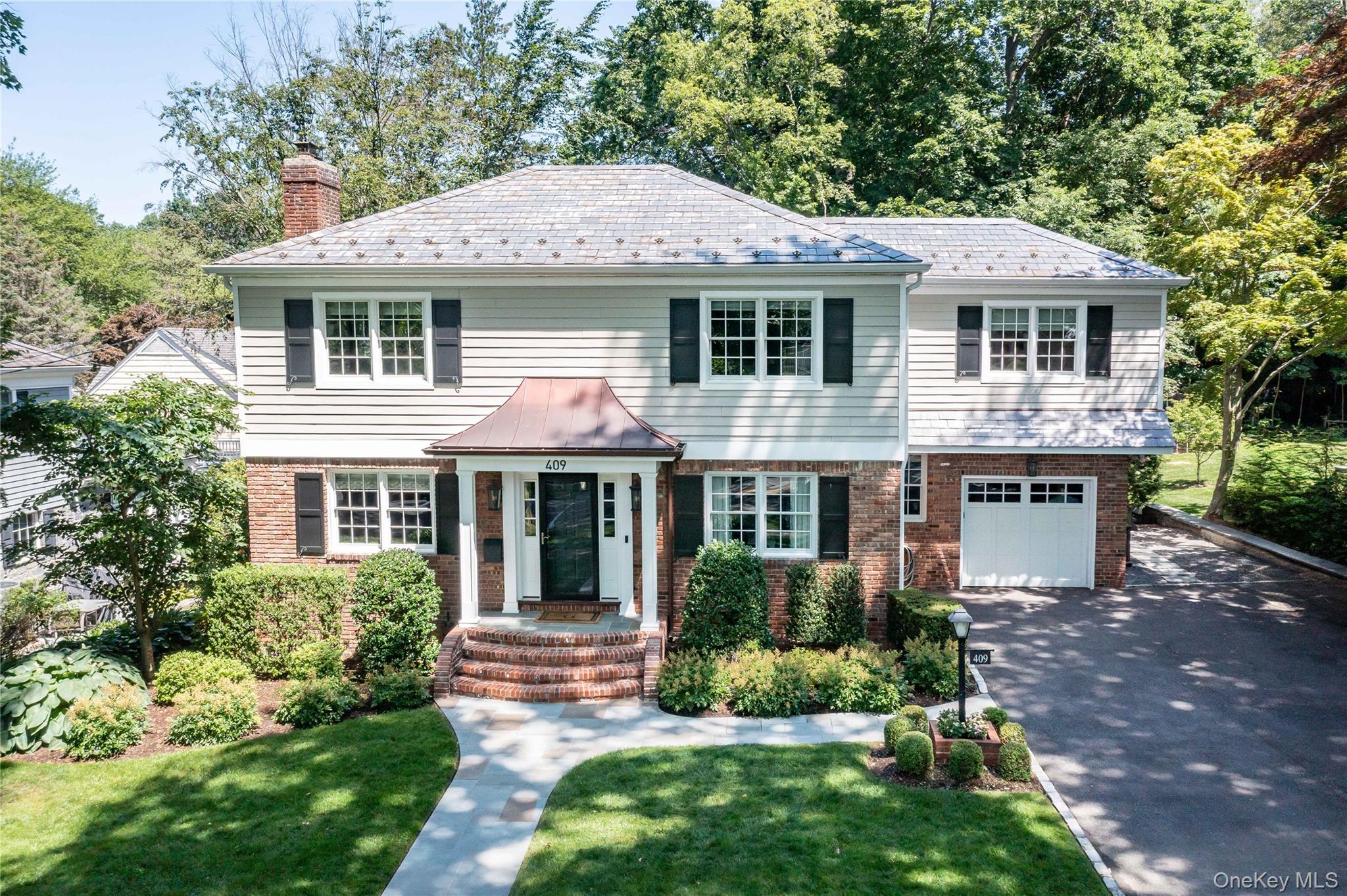 409 Park Avenue, Manhasset, NY 11030