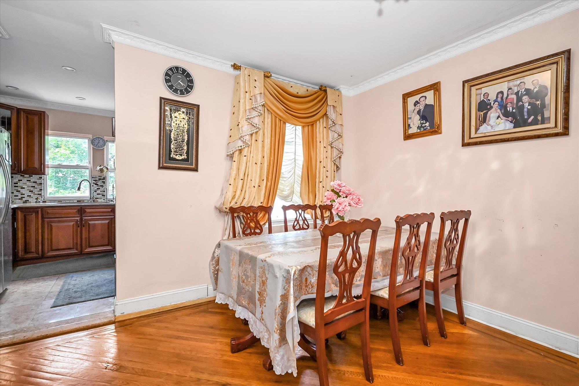 147-31 Hoover Avenue, Briarwood, NY 11435