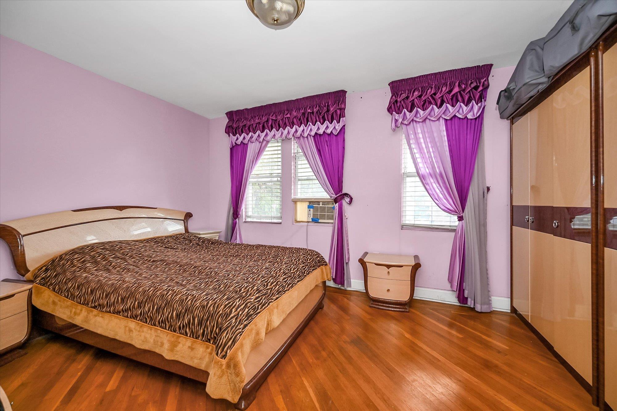 147-31 Hoover Avenue, Briarwood, NY 11435