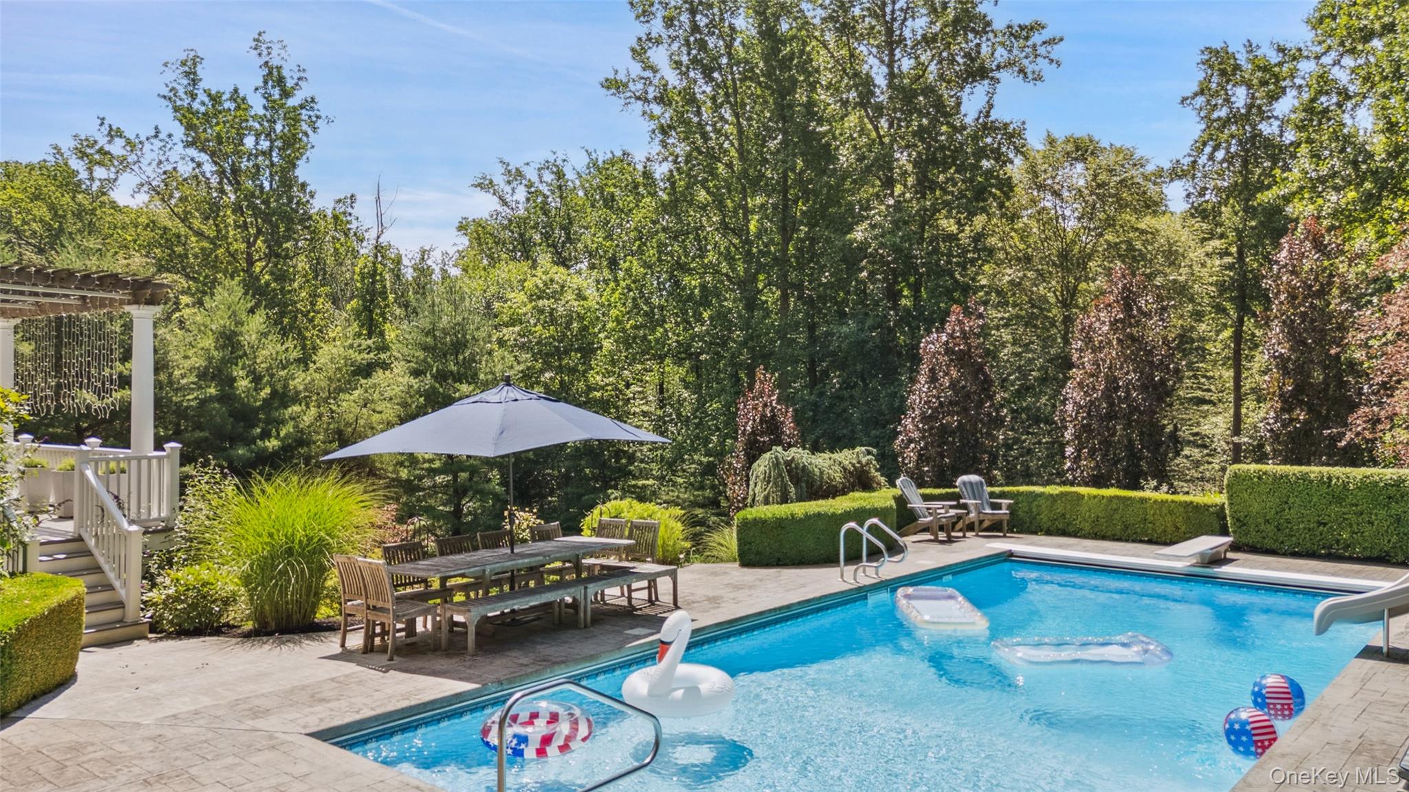 6 Shard Court, Katonah, NY 10536