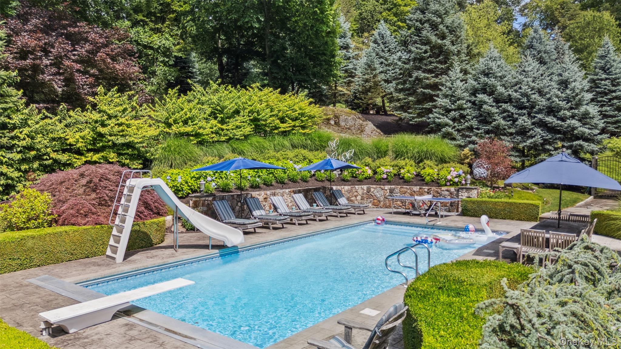 6 Shard Court, Katonah, NY 10536