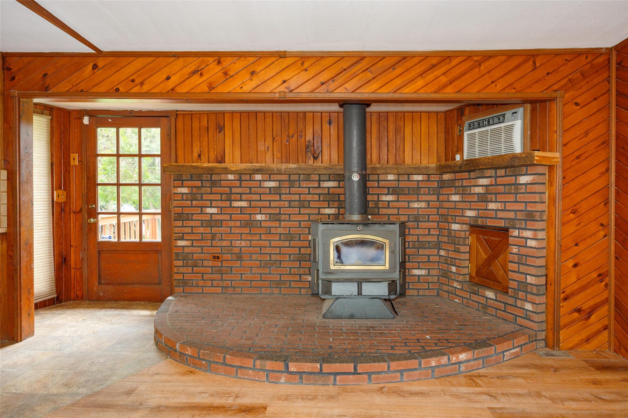 1503 Route 9G, Hyde Park, NY 12538