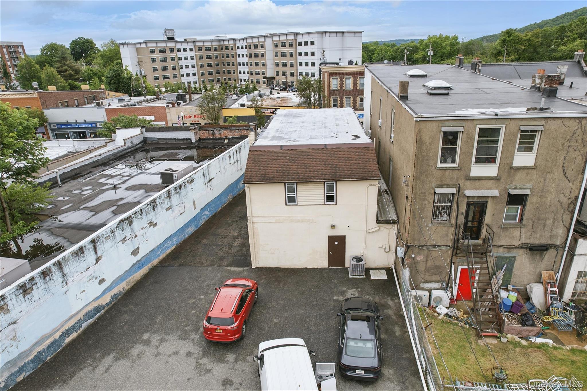 24 Lafayette Avenue, Suffern, NY 10901