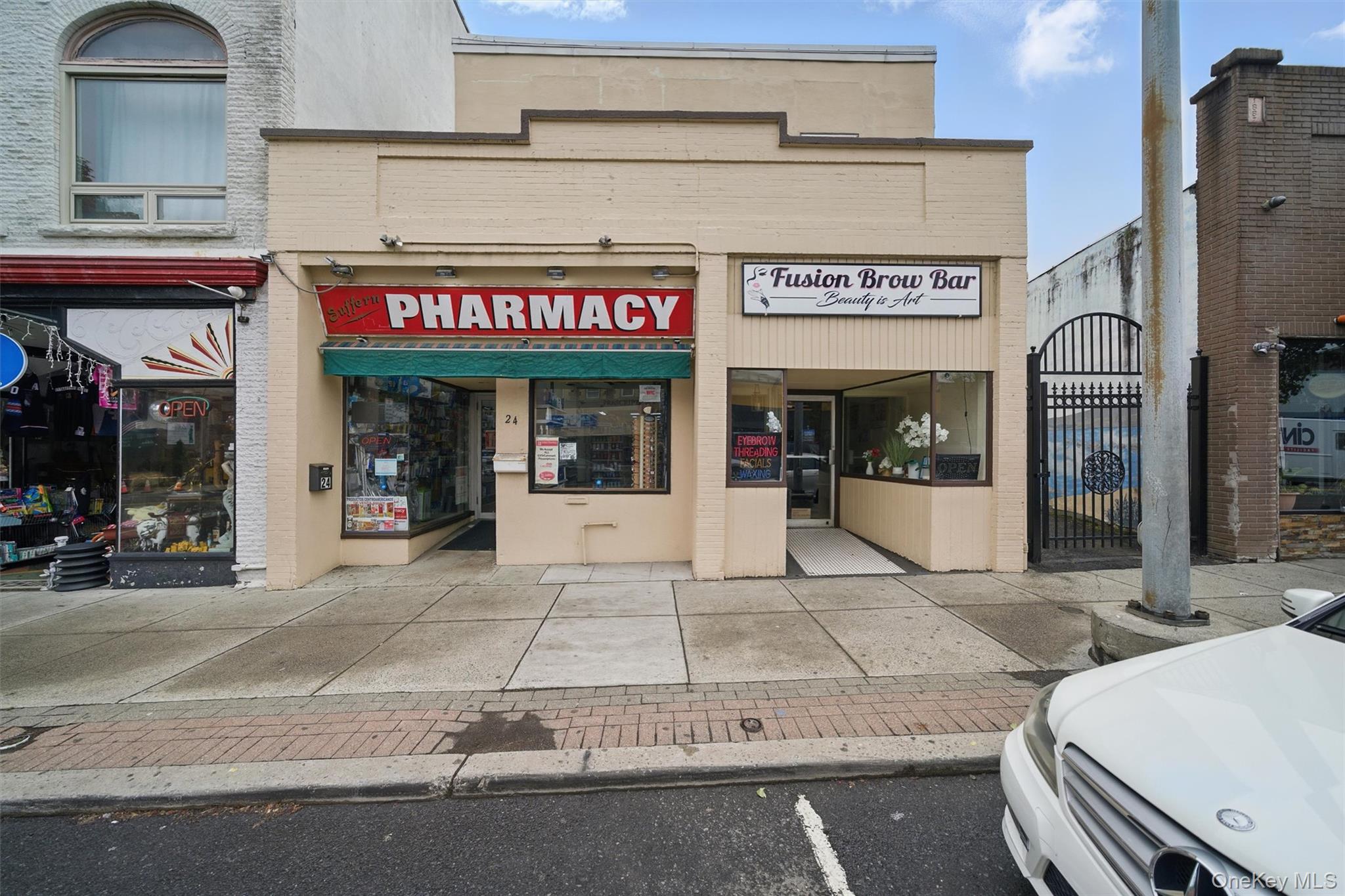 24 Lafayette Avenue, Suffern, NY 10901