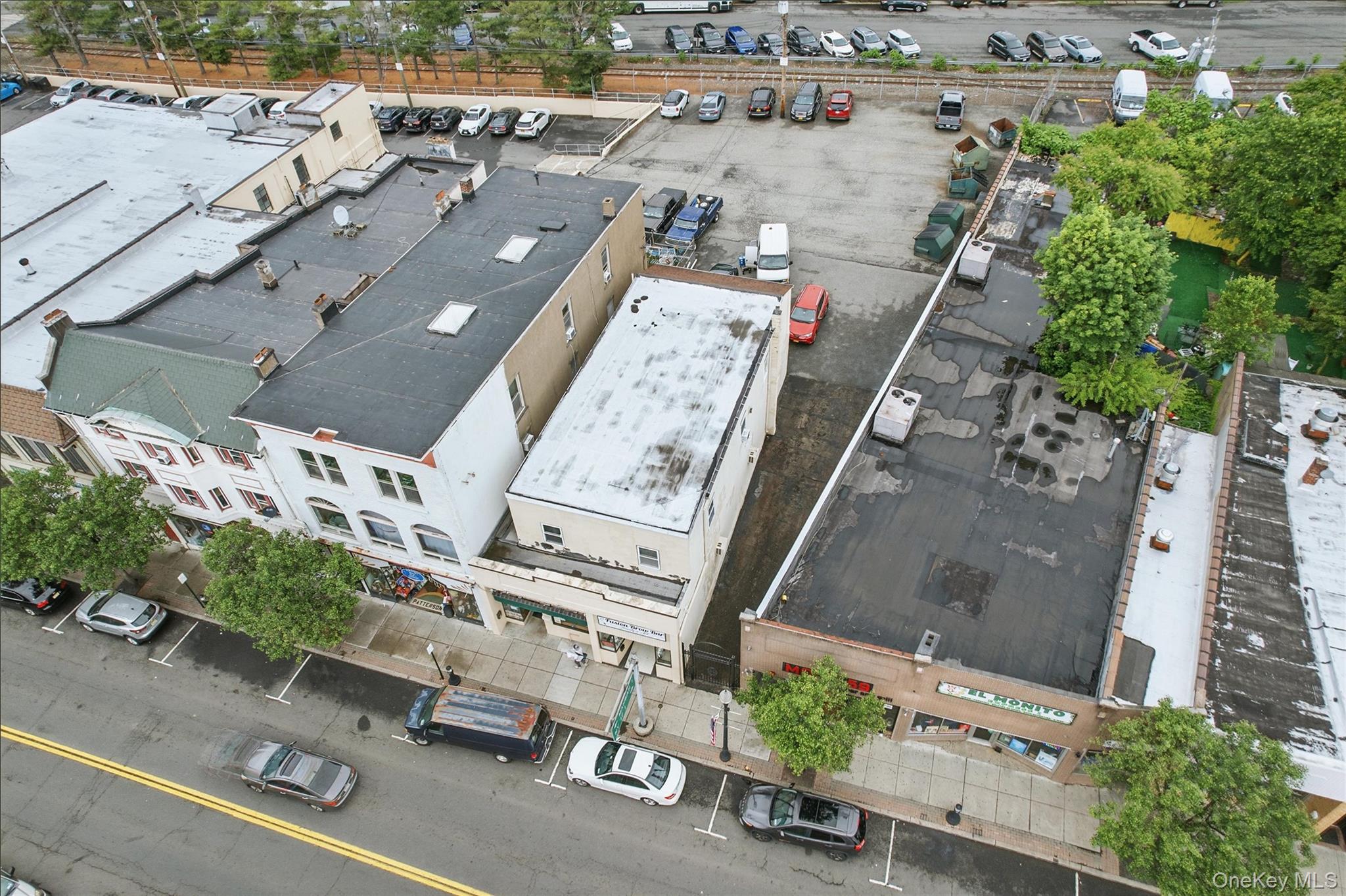 24 Lafayette Avenue, Suffern, NY 10901