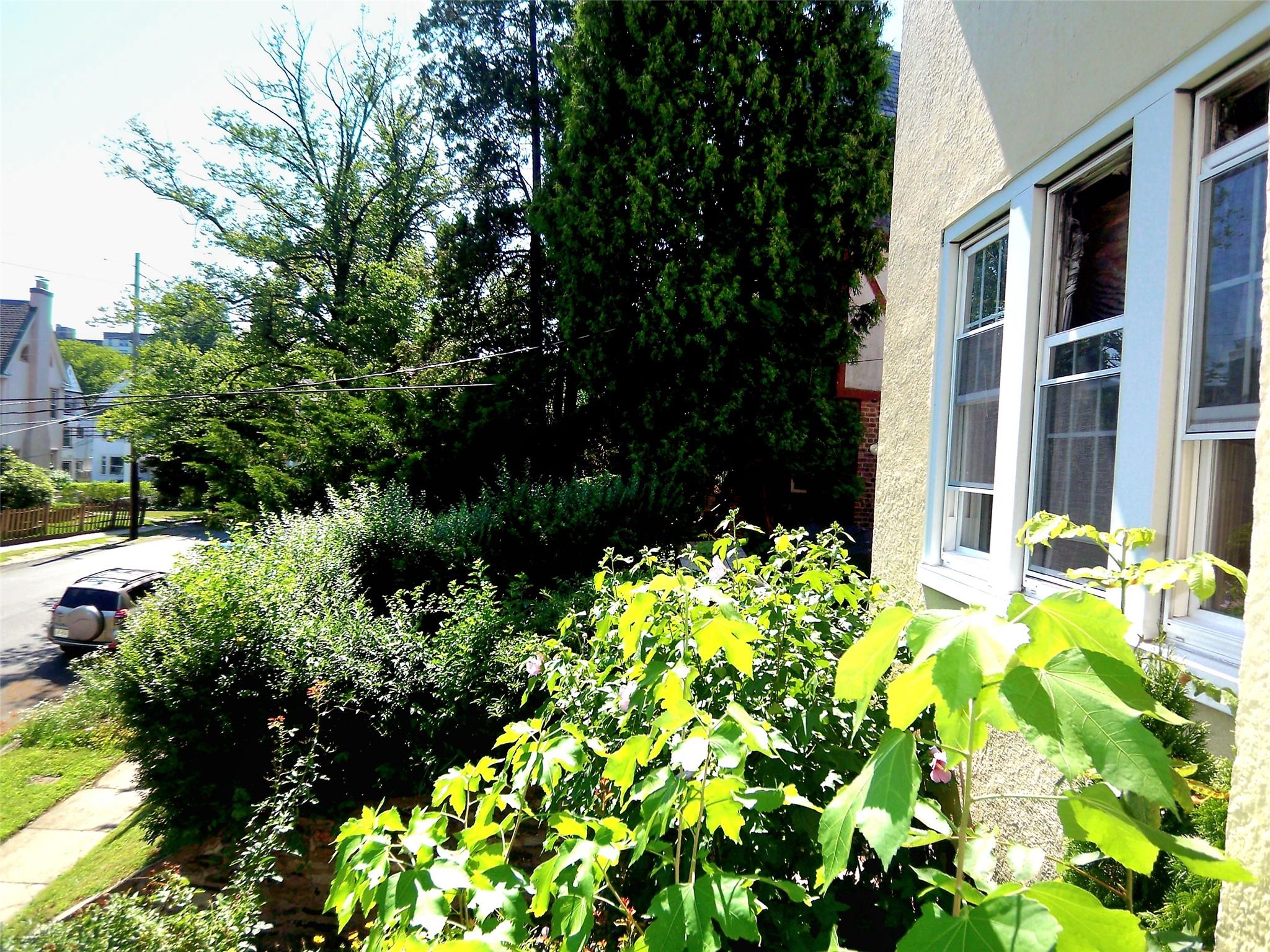 415 E Prospect Avenue, Mount Vernon, NY 10553