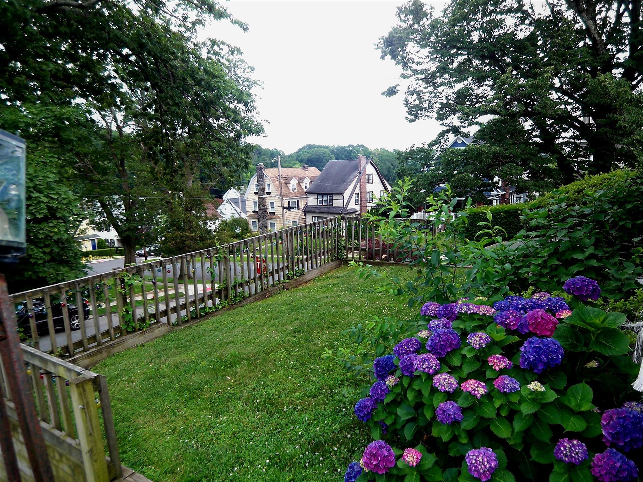 415 E Prospect Avenue, Mount Vernon, NY 10553