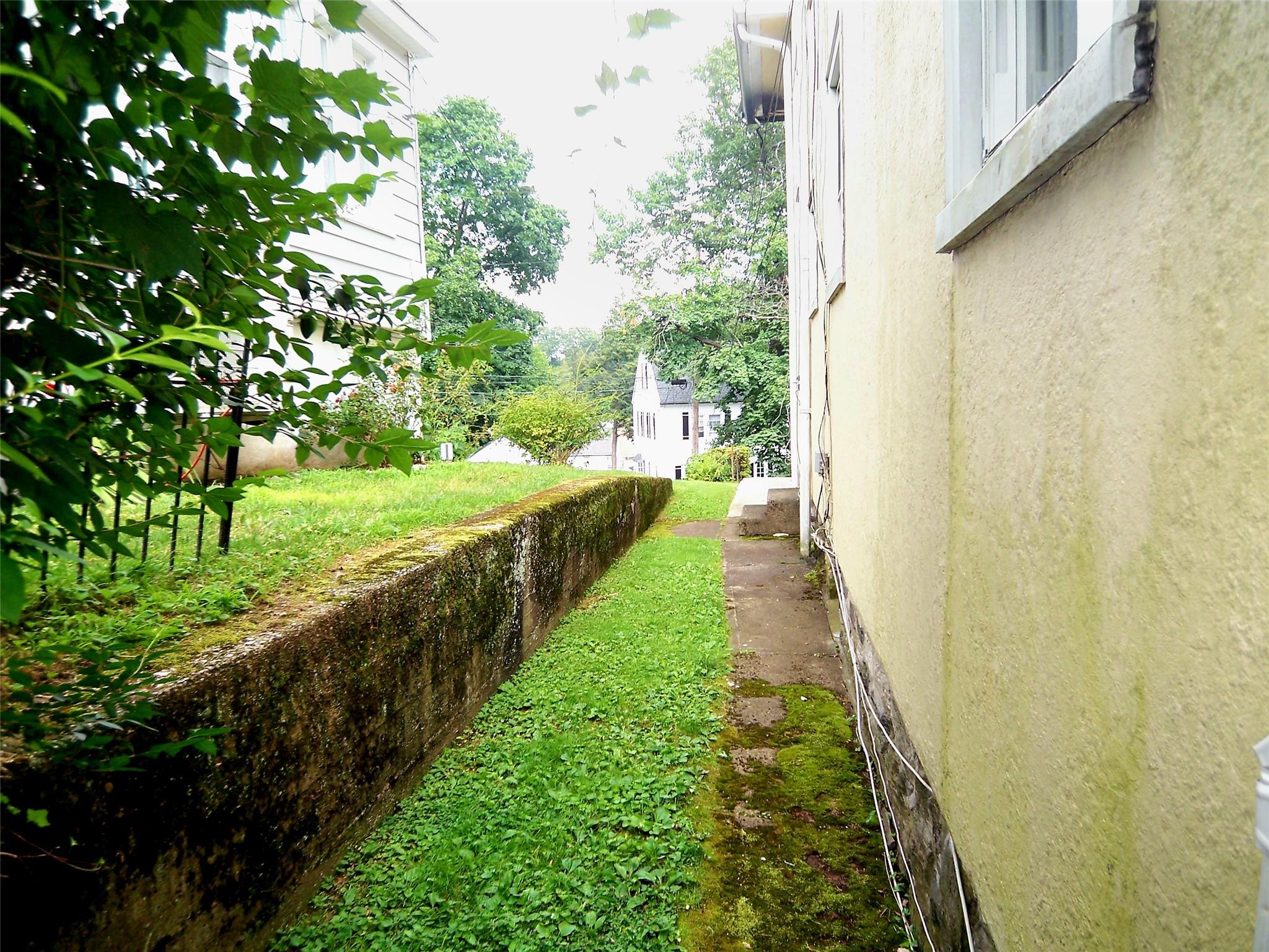 415 E Prospect Avenue, Mount Vernon, NY 10553