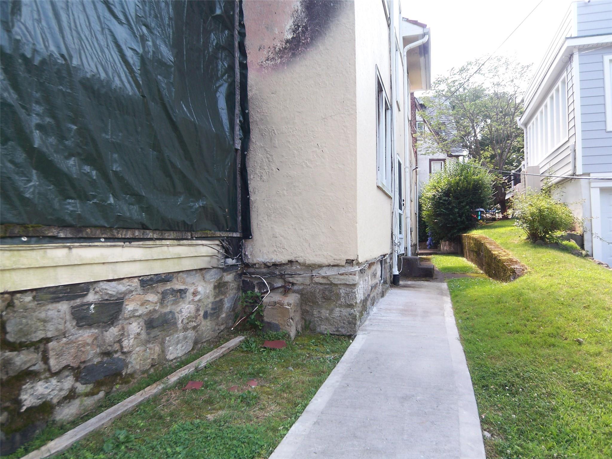 415 E Prospect Avenue, Mount Vernon, NY 10553