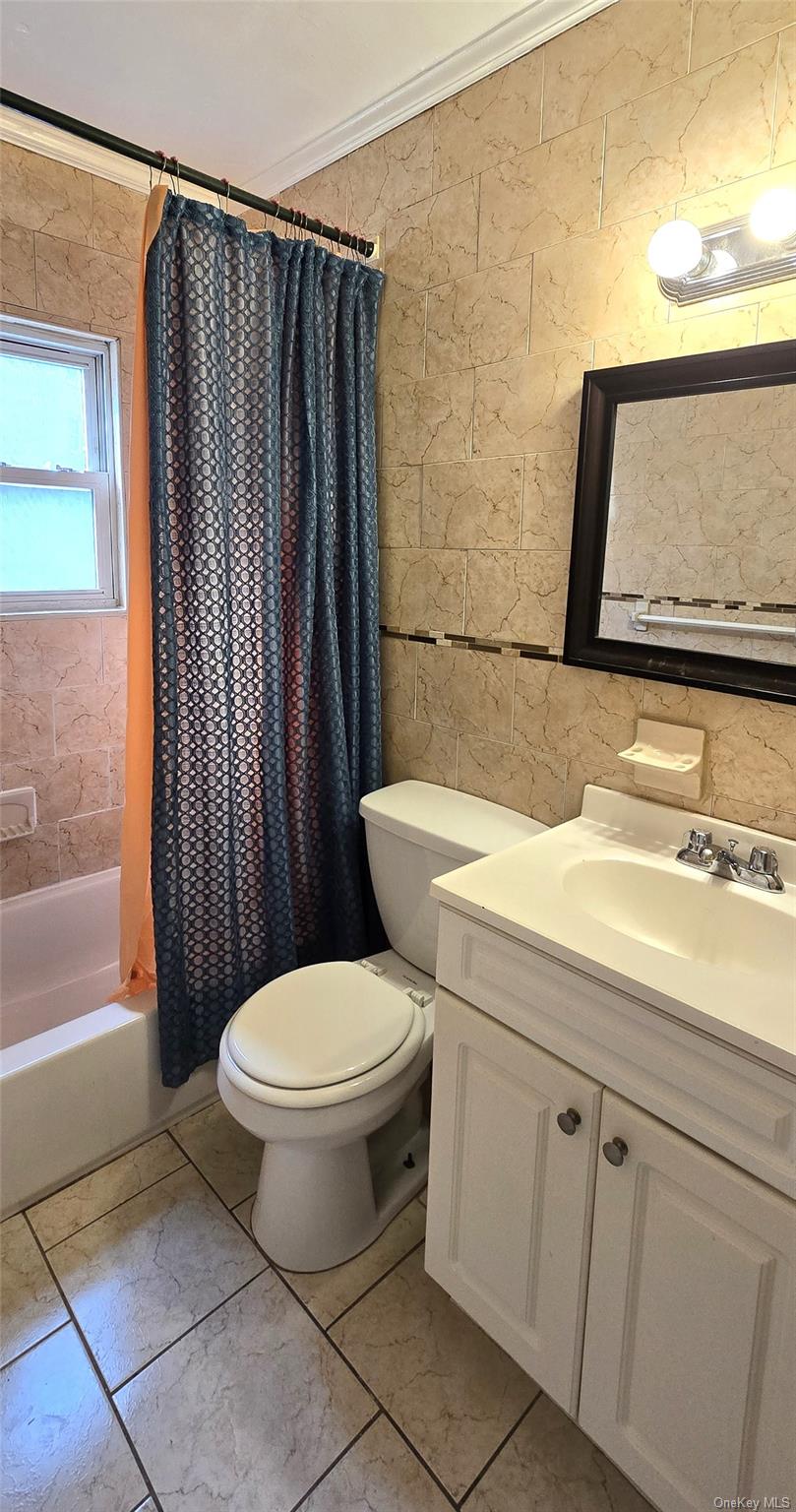 3001 Olinville Avenue, Bronx, NY 10467