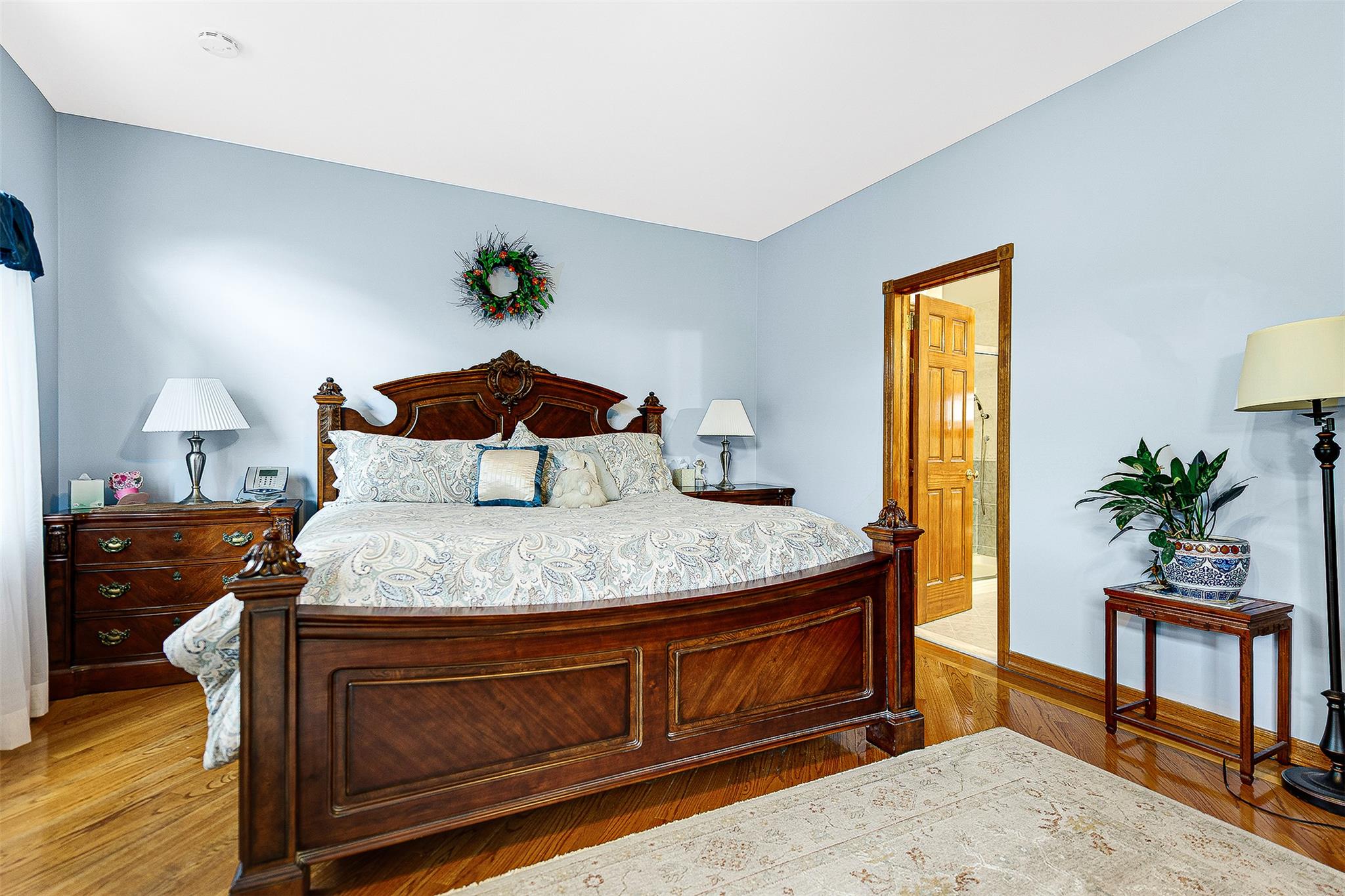 60-14 69th Place, Maspeth, NY 11378