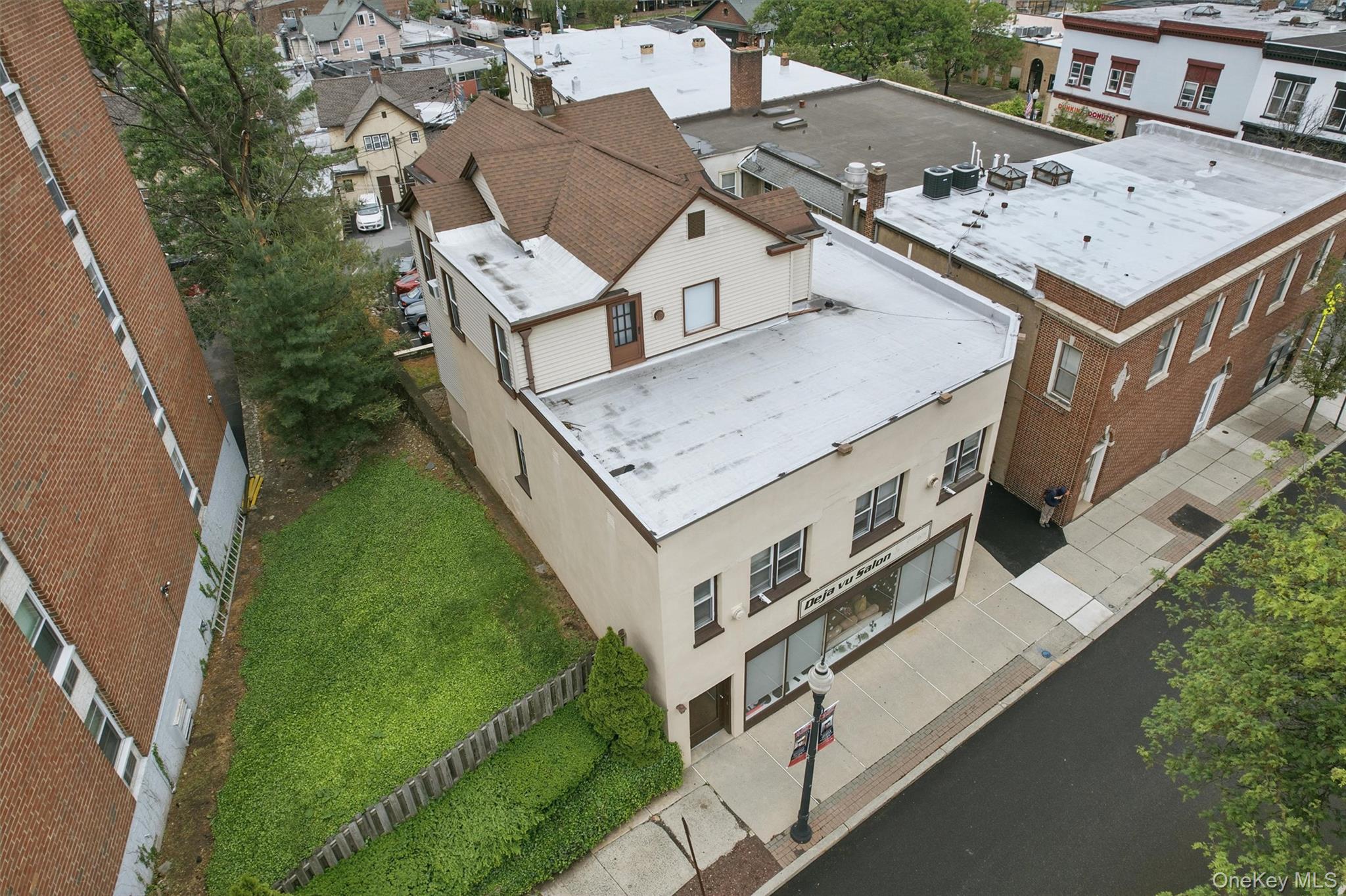 33 Park Avenue, Suffern, NY 10901