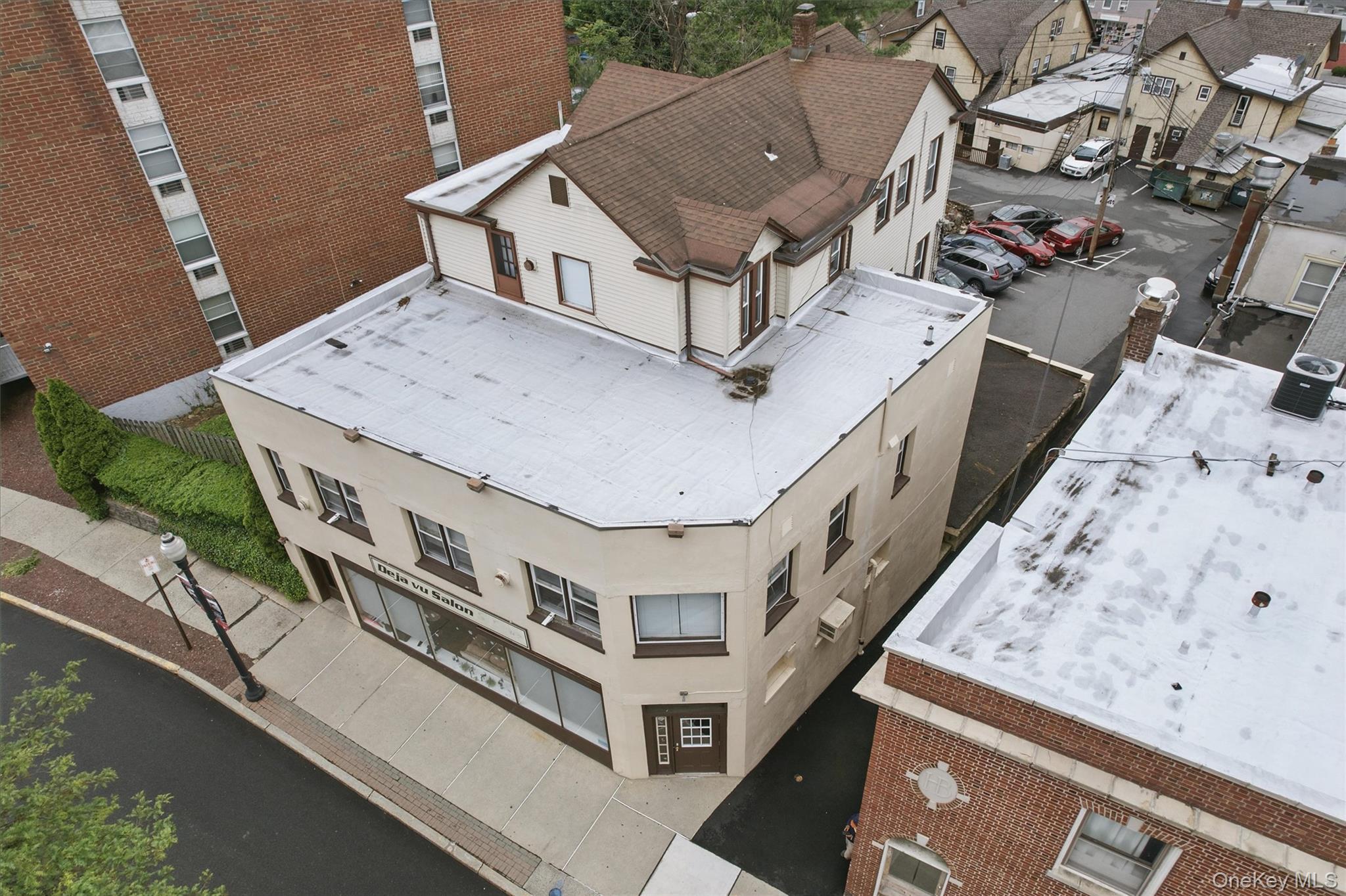 33 Park Avenue, Suffern, NY 10901