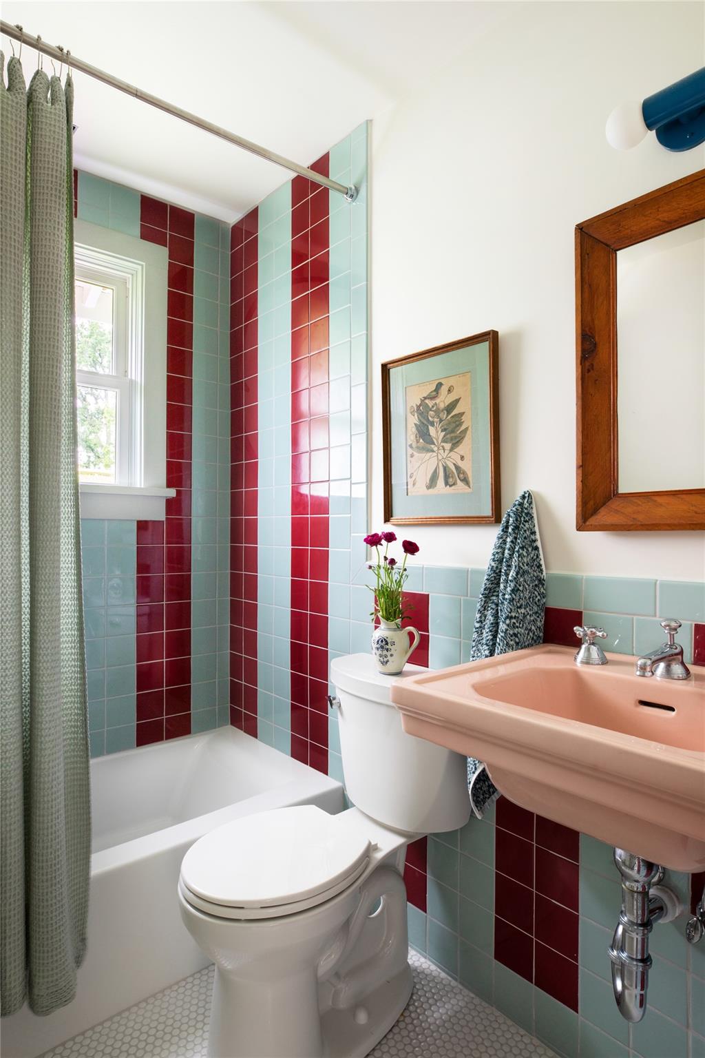 290 Ulster Landing Road, Kingston, NY 12401