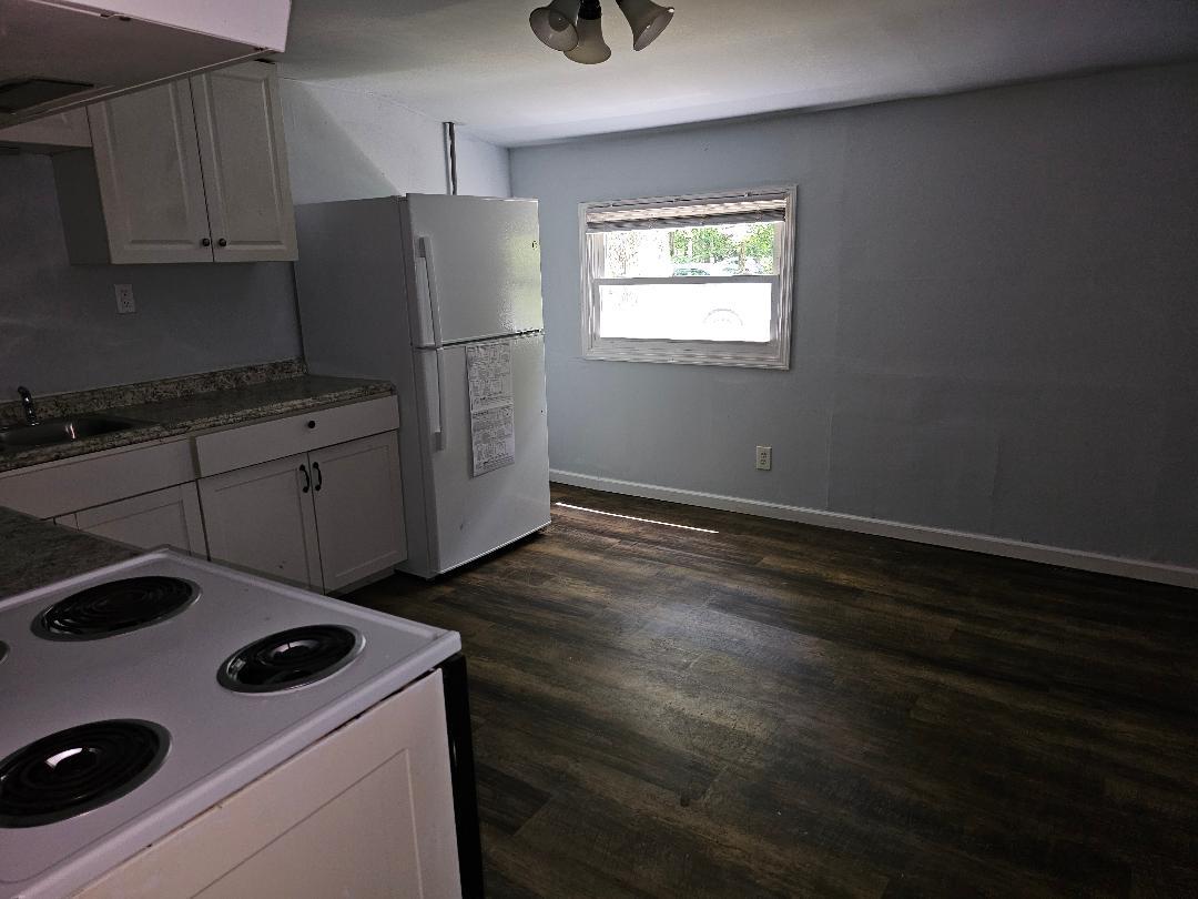 624 Oakland Valley Rd, Cuddebackville, NY 12729