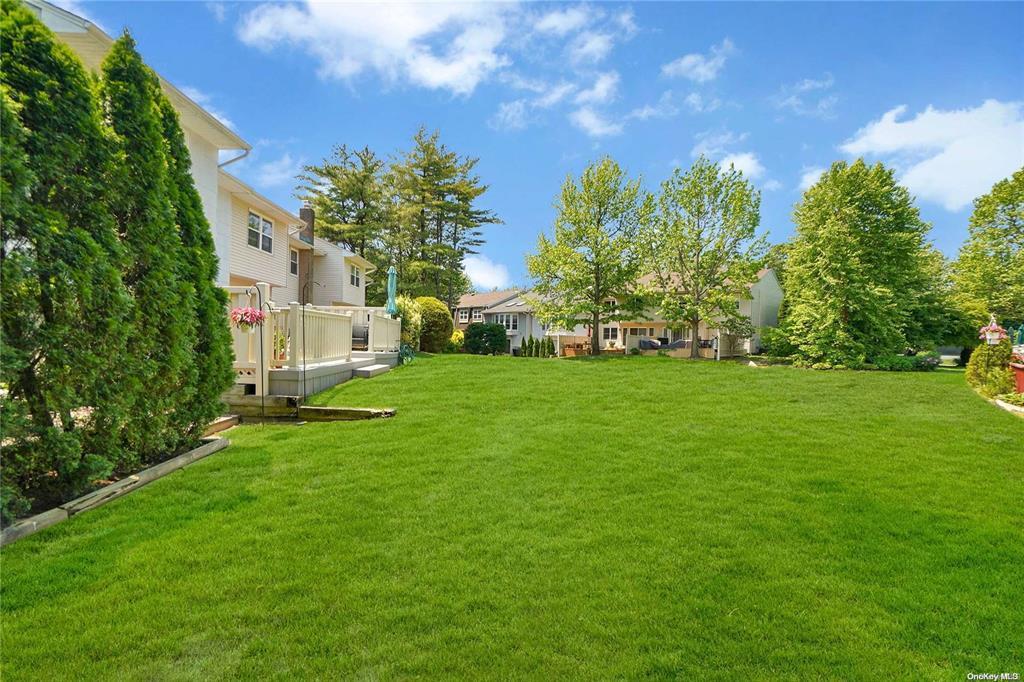 65 Manors Drive, Jericho, NY 11753