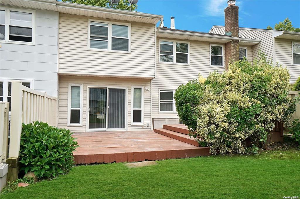 65 Manors Drive, Jericho, NY 11753