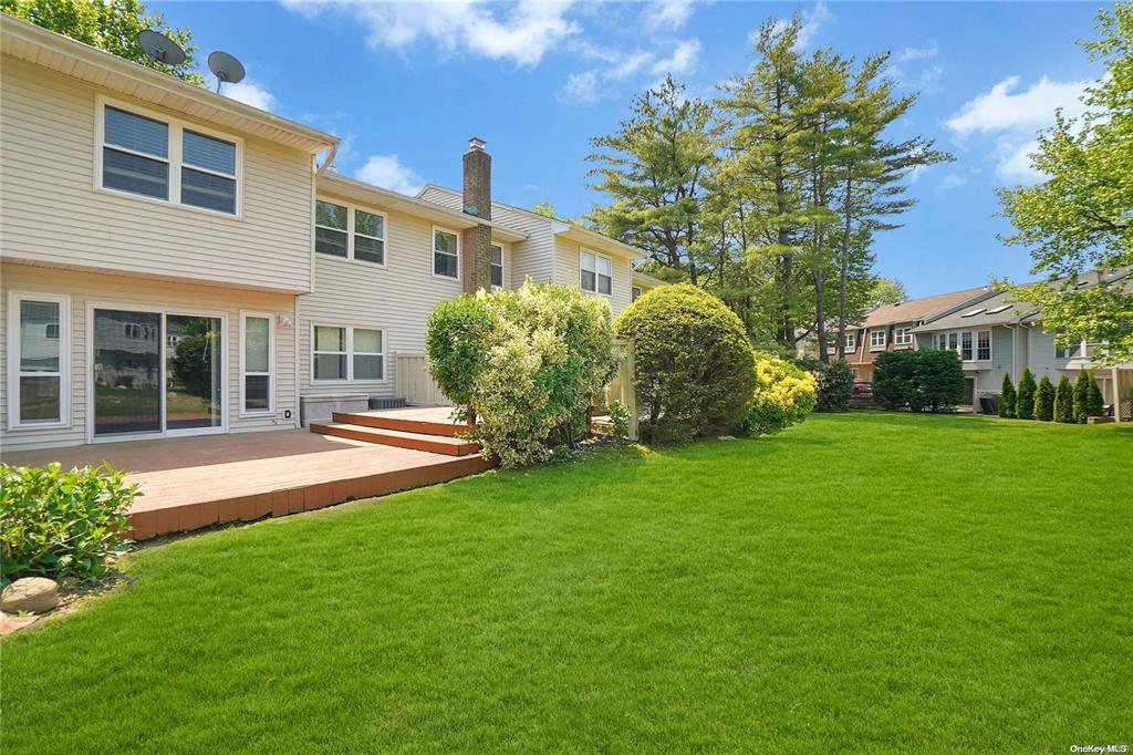 65 Manors Drive, Jericho, NY 11753