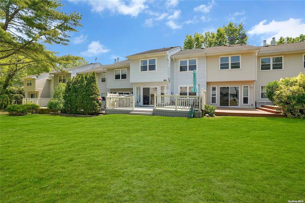 65 Manors Drive, Jericho, NY 11753