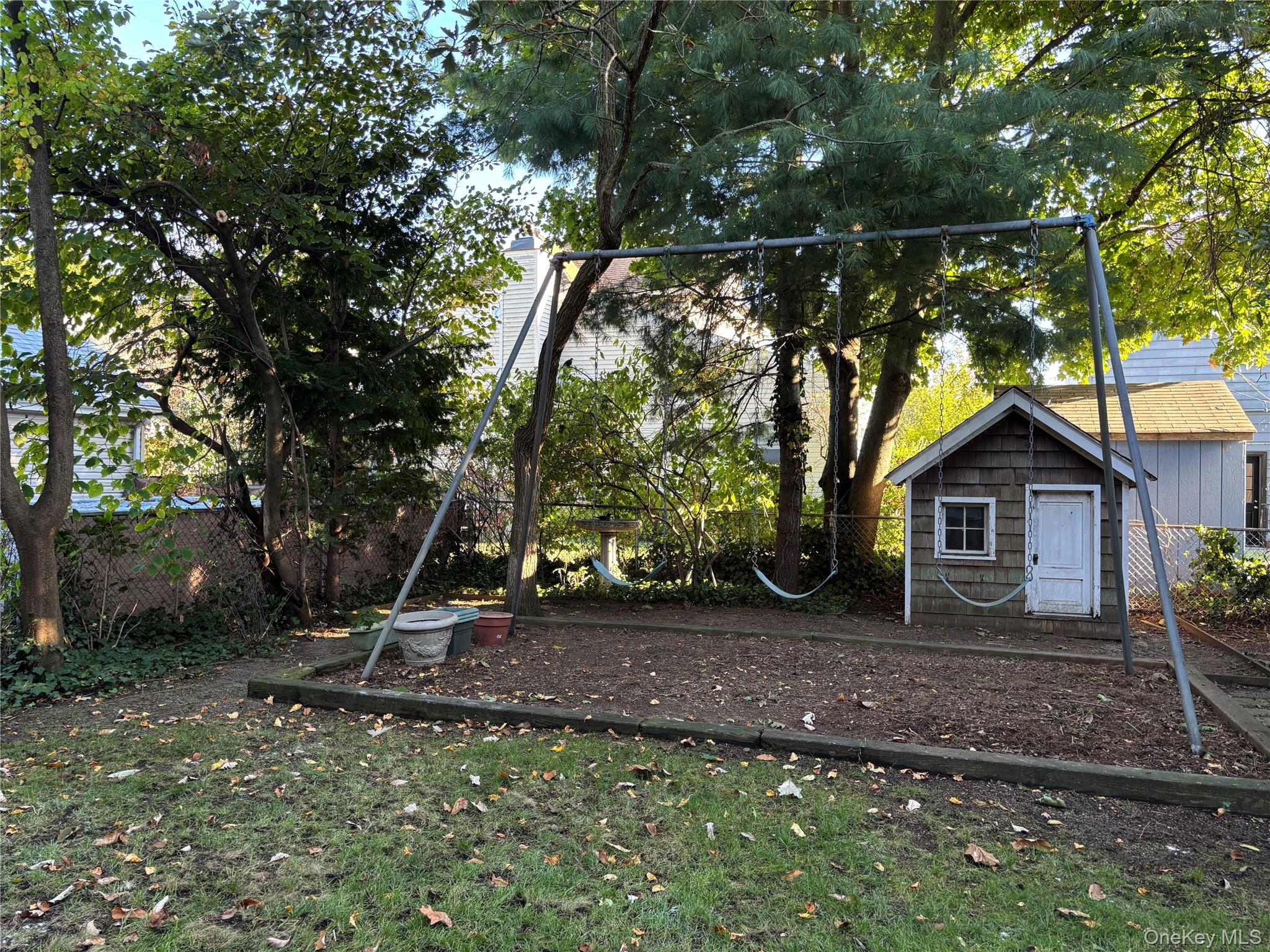 92 Walnut Street, Lynbrook, NY 11563