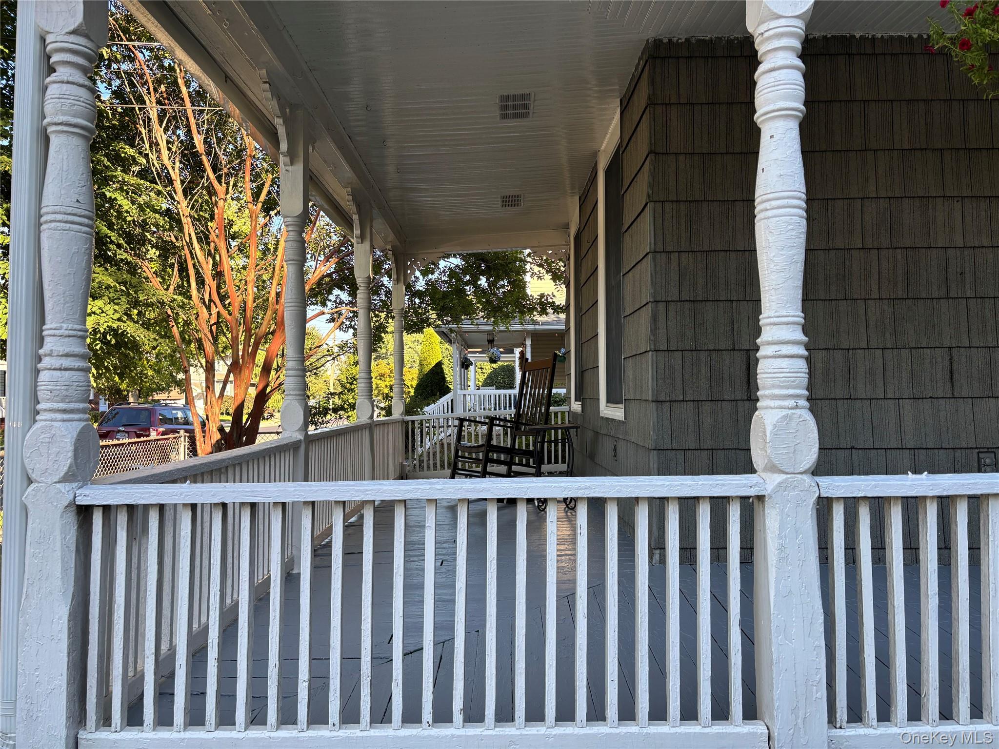 92 Walnut Street, Lynbrook, NY 11563