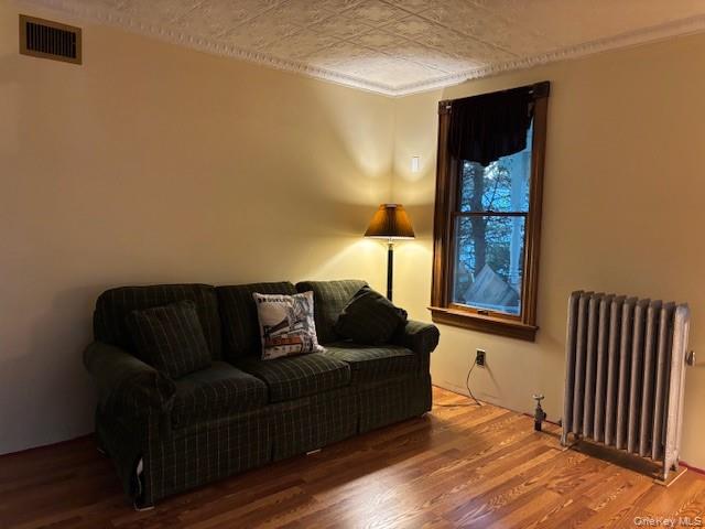 92 Walnut Street, Lynbrook, NY 11563