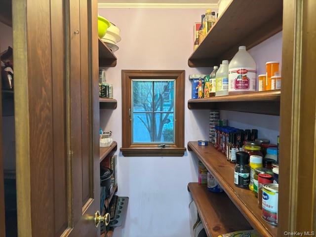 92 Walnut Street, Lynbrook, NY 11563