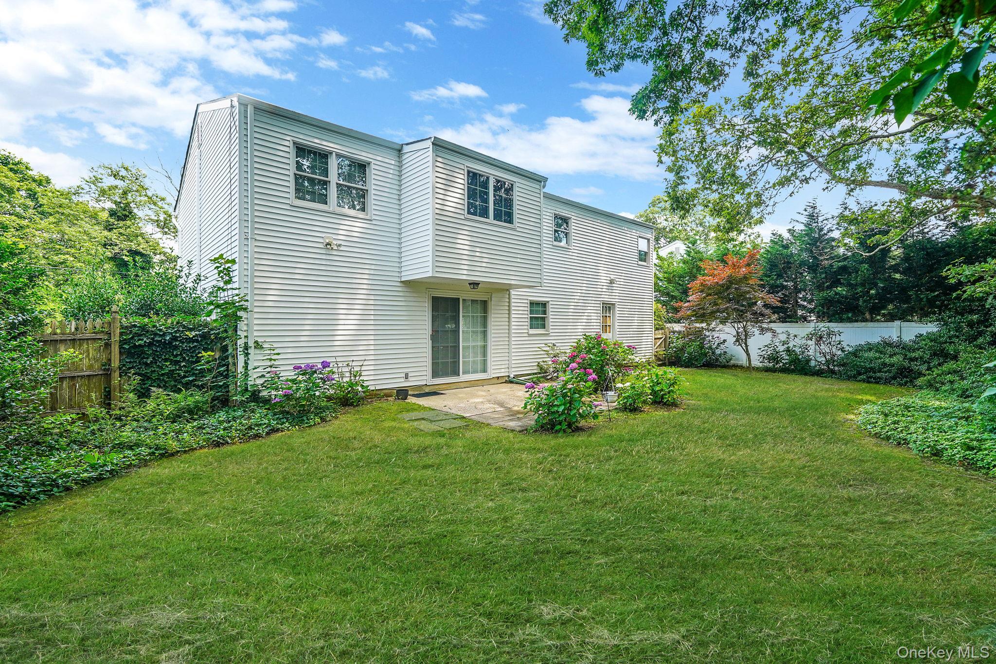 708 Bohemia Parkway, Sayville, NY 11782