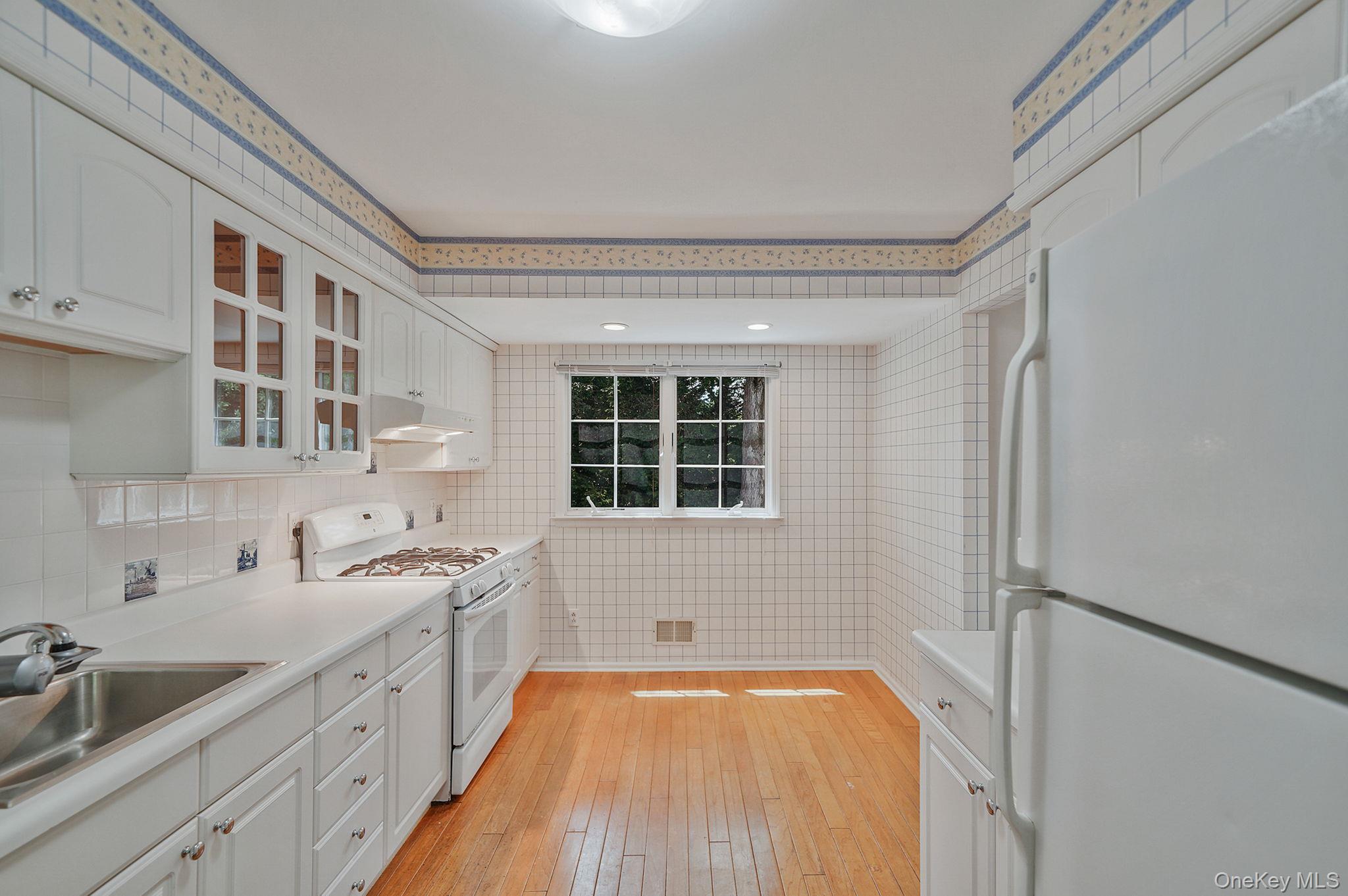 708 Bohemia Parkway, Sayville, NY 11782