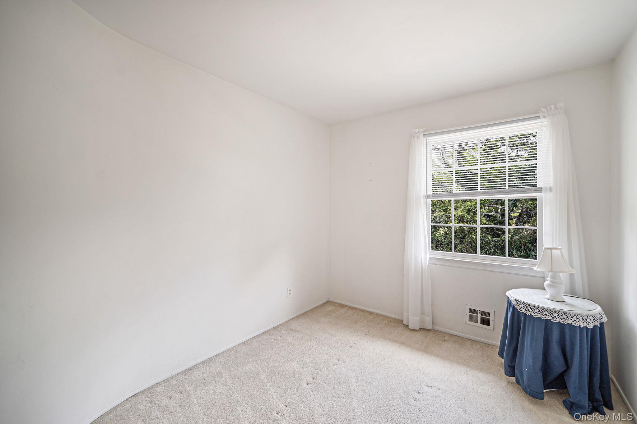 708 Bohemia Parkway, Sayville, NY 11782