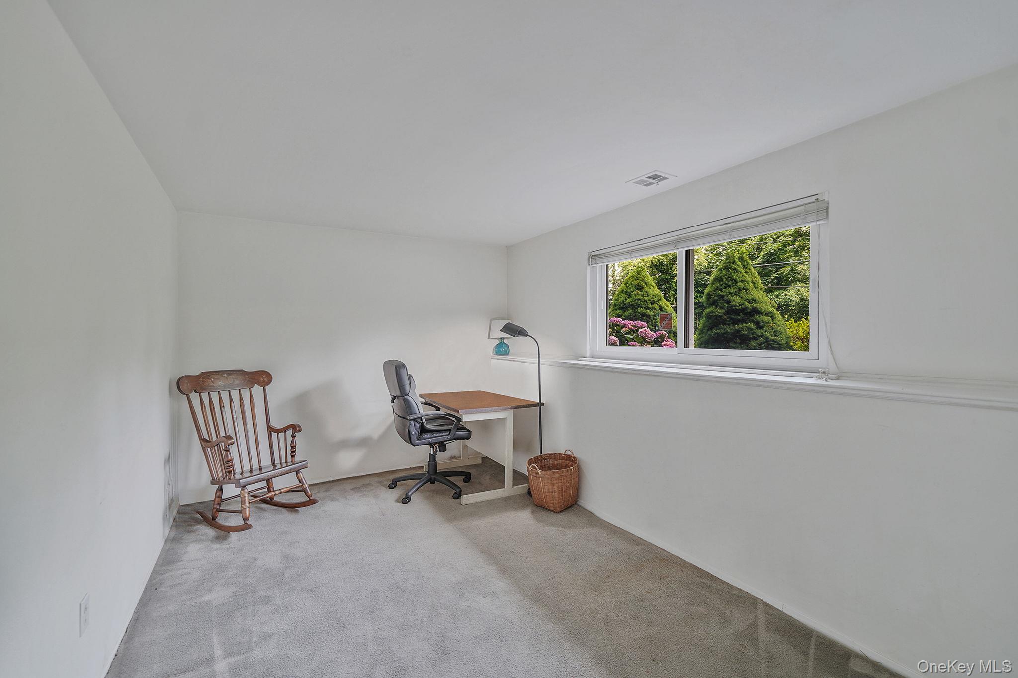 708 Bohemia Parkway, Sayville, NY 11782