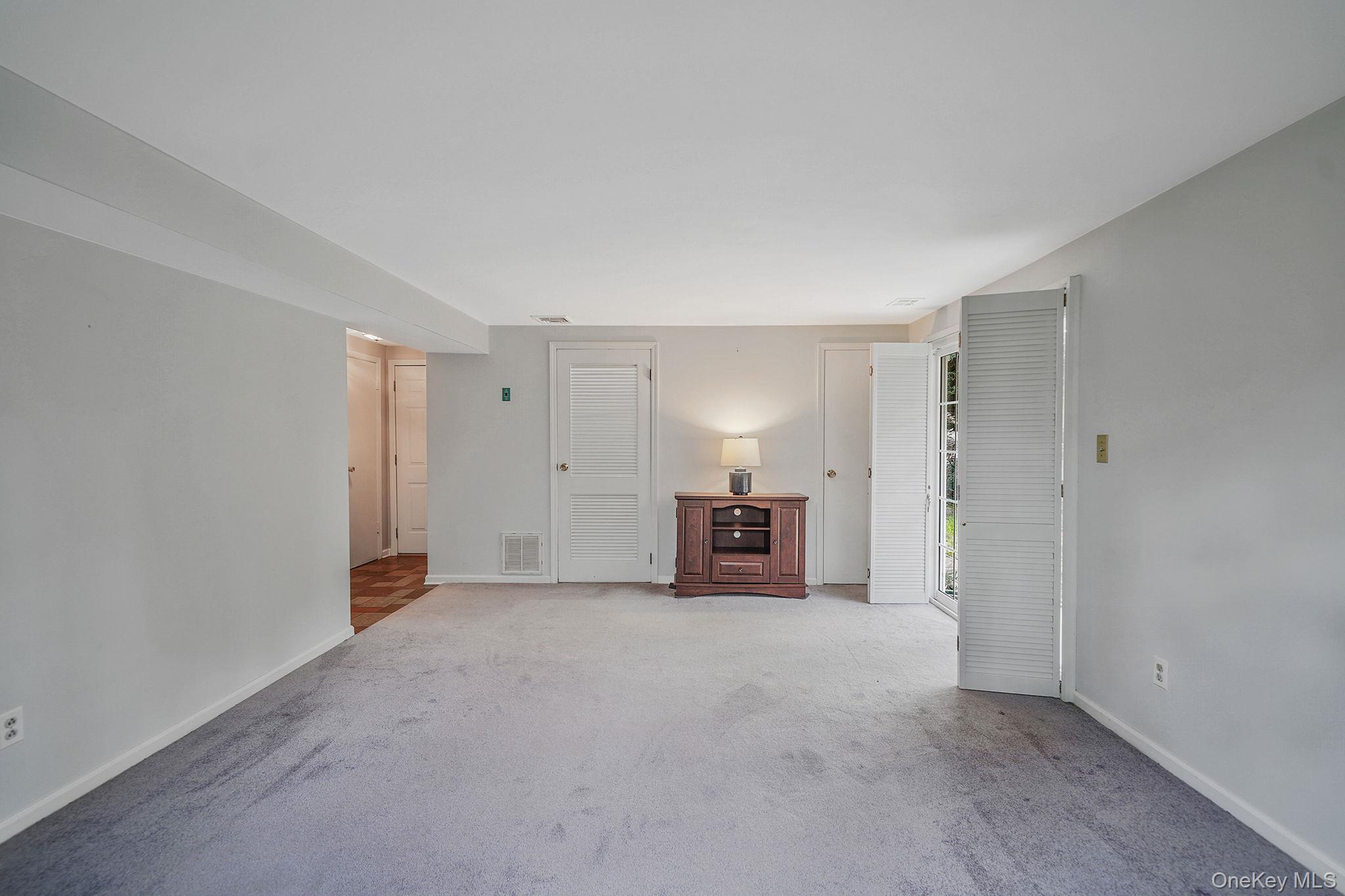 708 Bohemia Parkway, Sayville, NY 11782