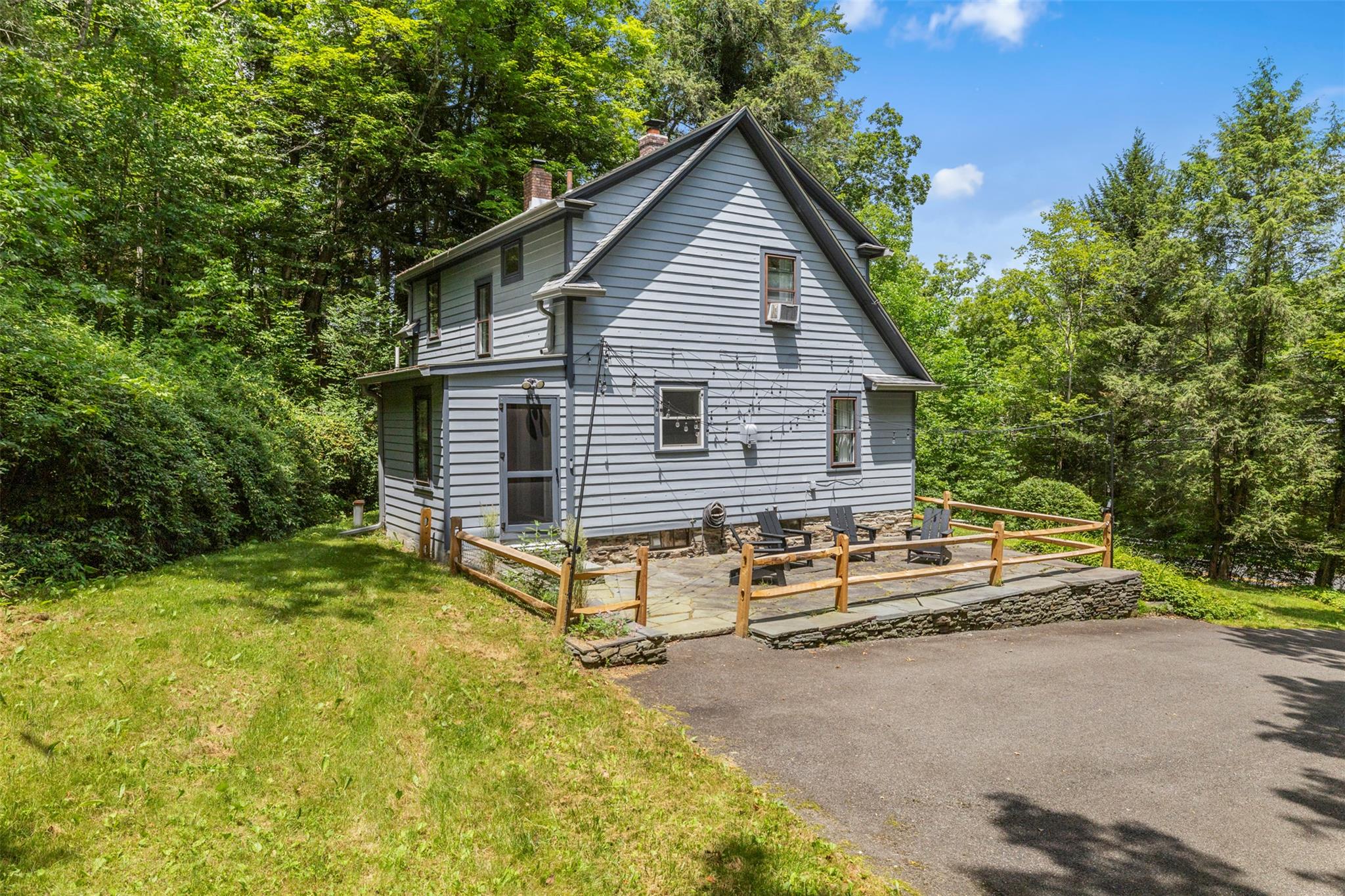 1025 Sawkill Road, Kingston, NY 12401