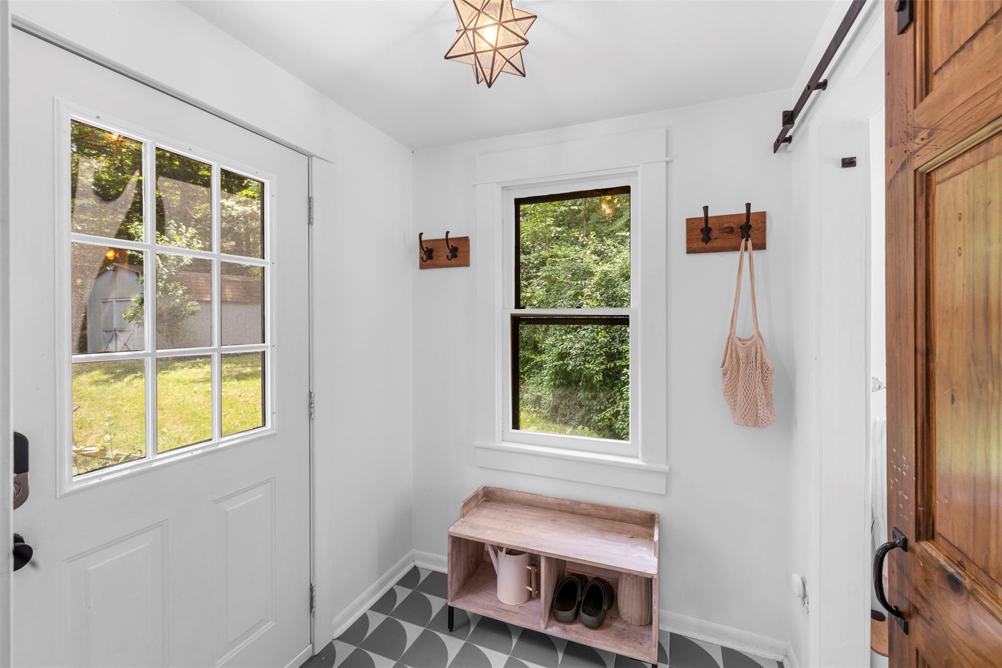 1025 Sawkill Road, Kingston, NY 12401