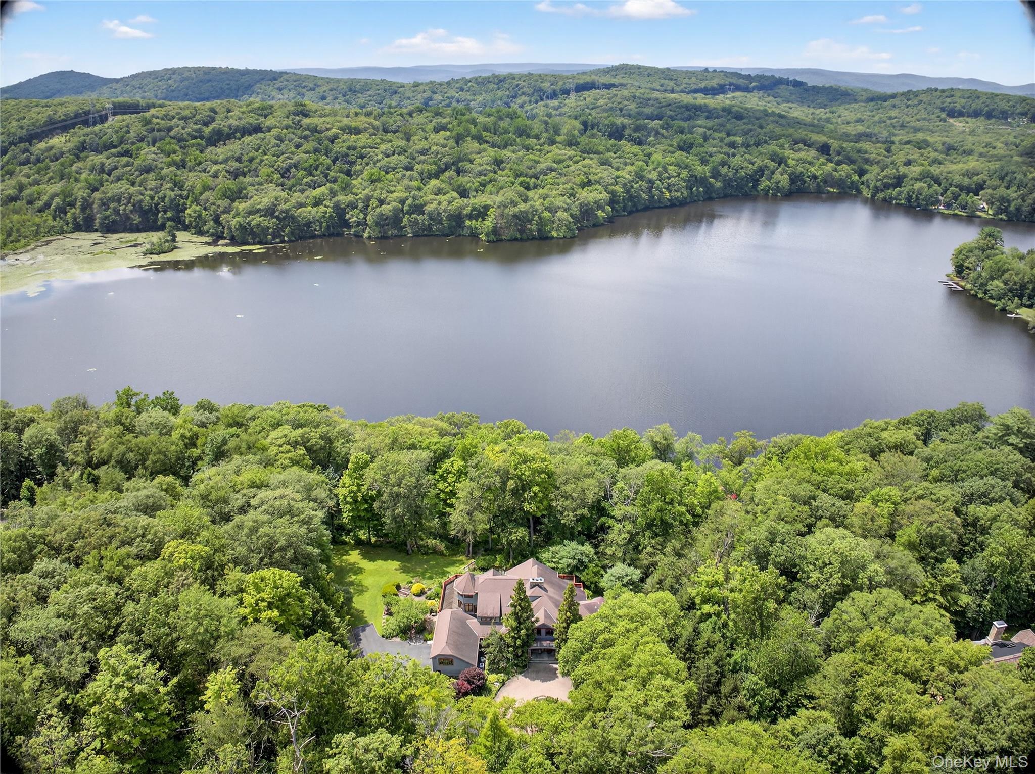 6 Old  Cranberry Road, Sloatsburg, NY 10974