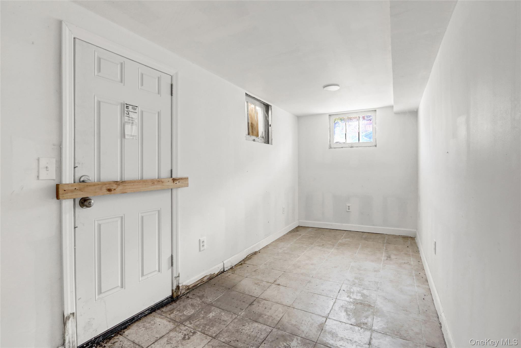 58 Laurel Avenue, Staten Island, NY 10304